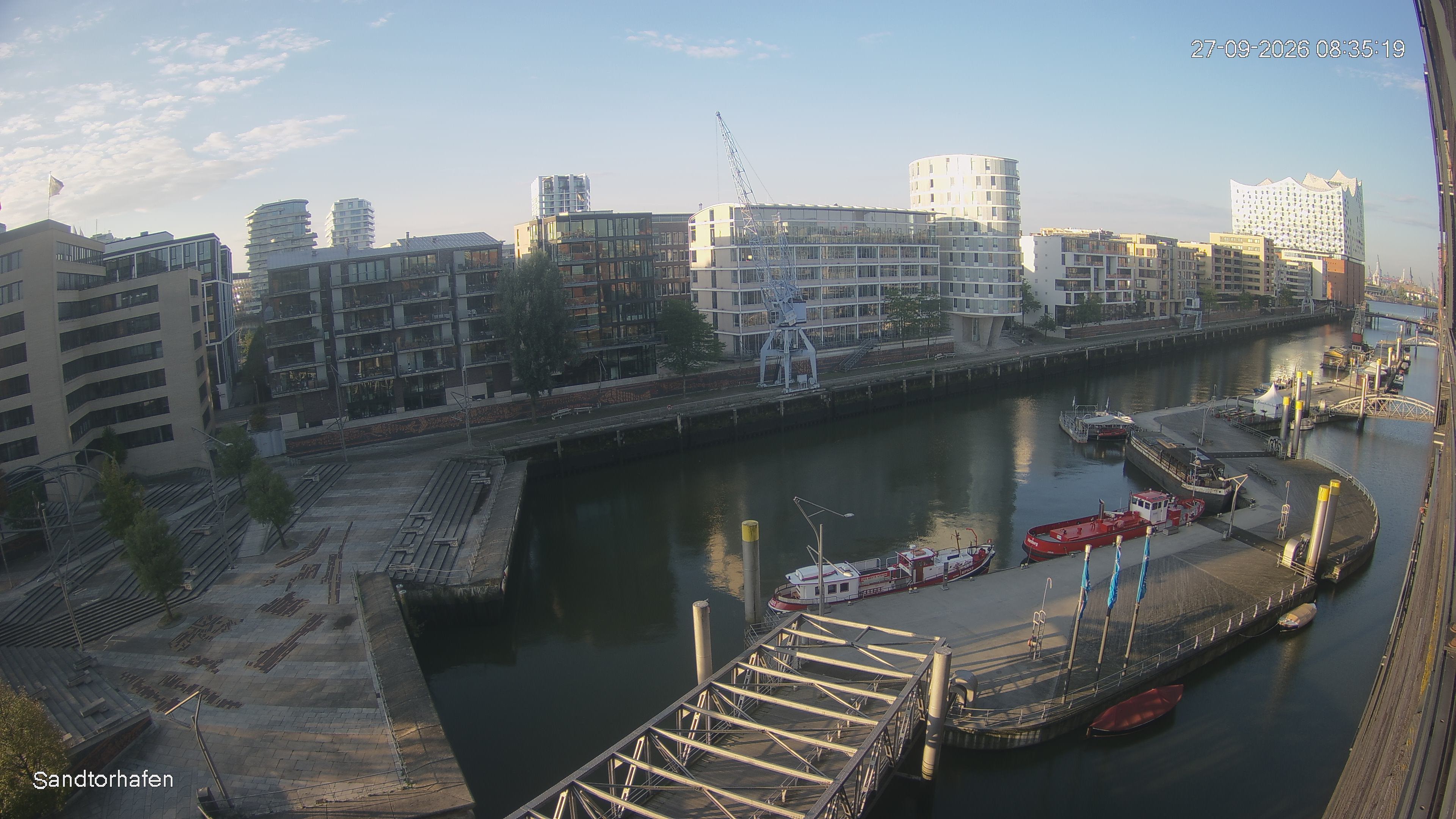 Archiv Foto Webcam Hamburg: HafenCity und Elbphilharmonie