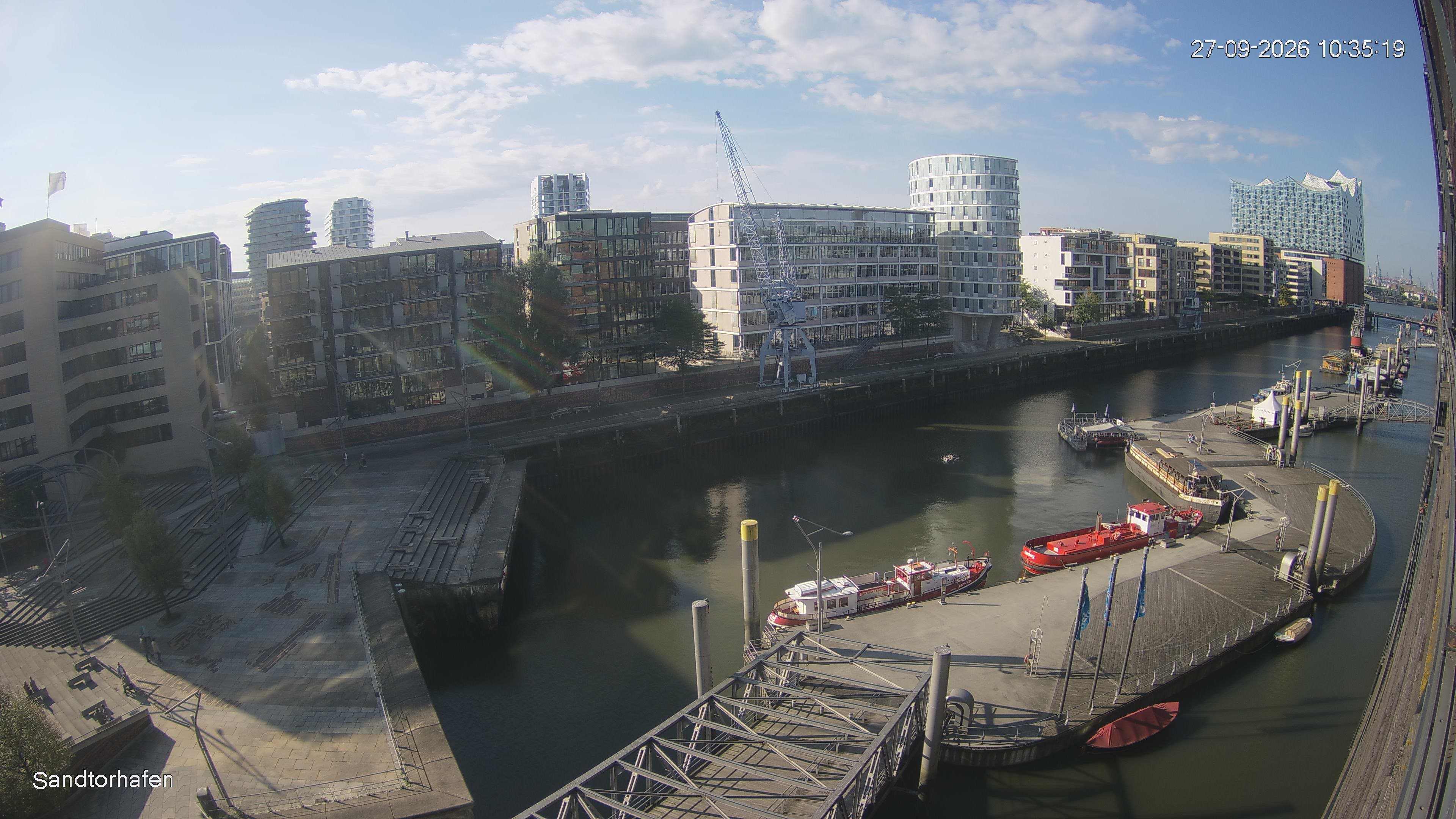 Archiv Foto Webcam Hamburg: HafenCity und Elbphilharmonie