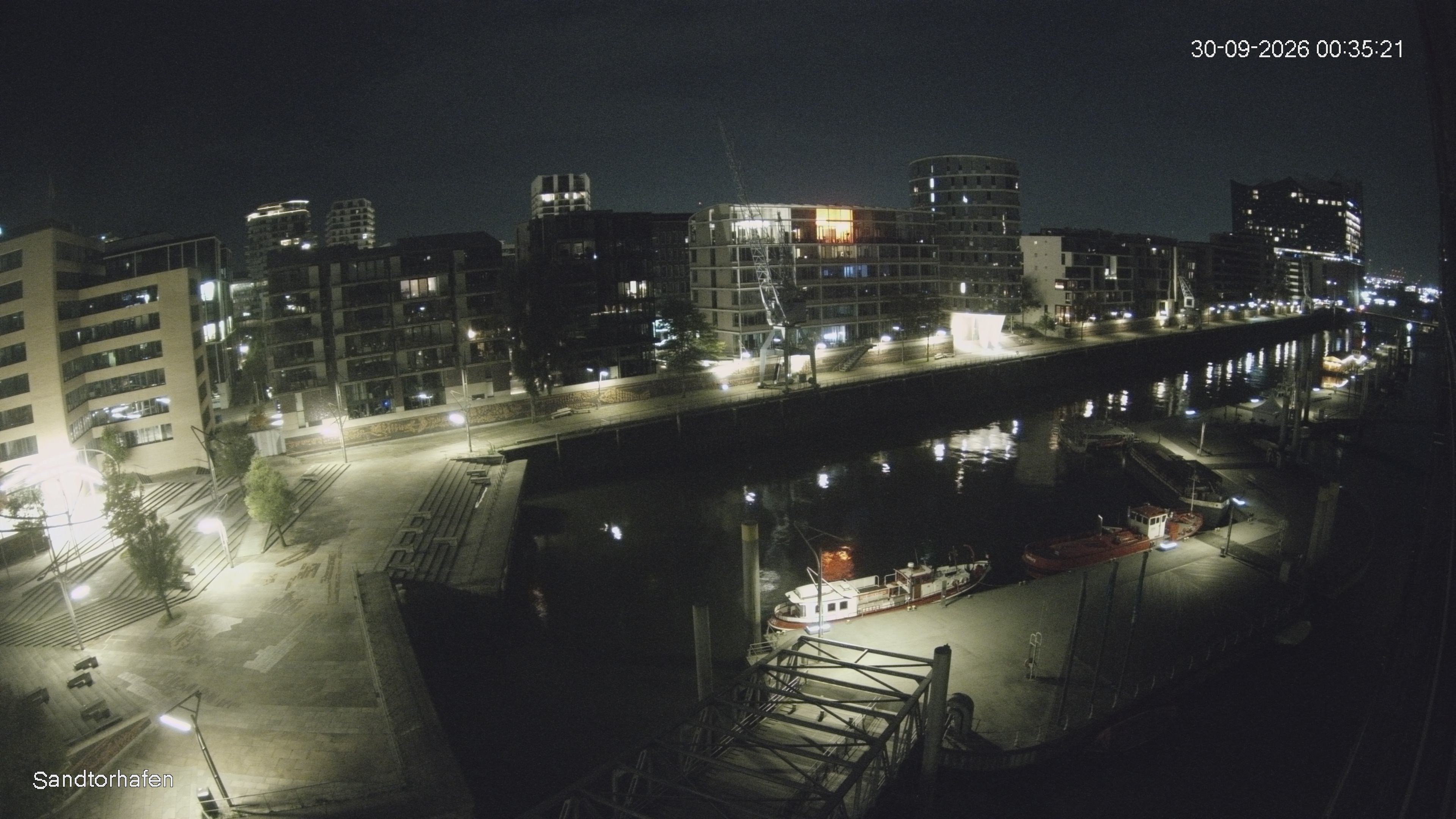 Archiv Foto Webcam Hamburg: HafenCity und Elbphilharmonie
