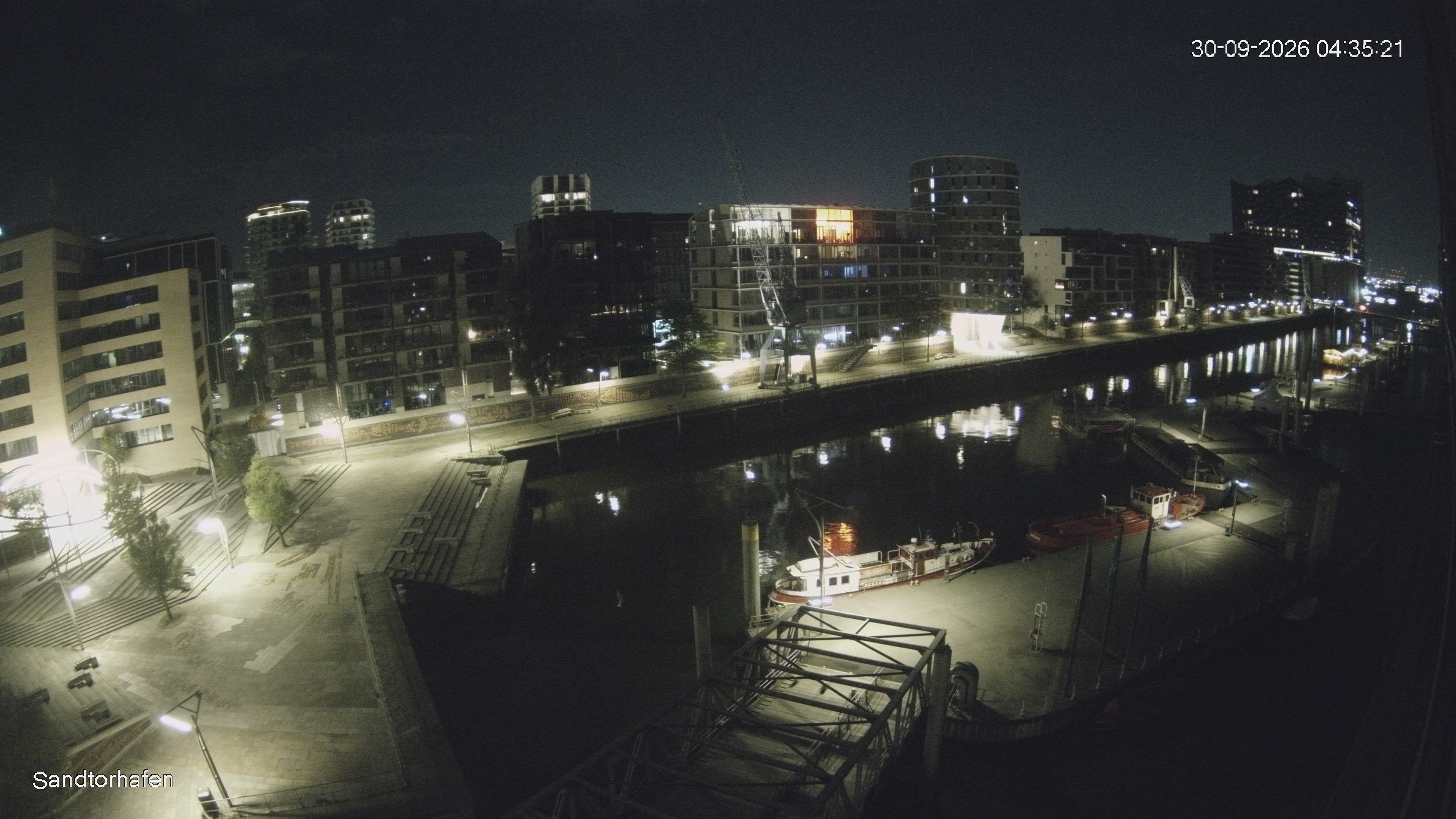 Archiv Foto Webcam Hamburg: HafenCity und Elbphilharmonie