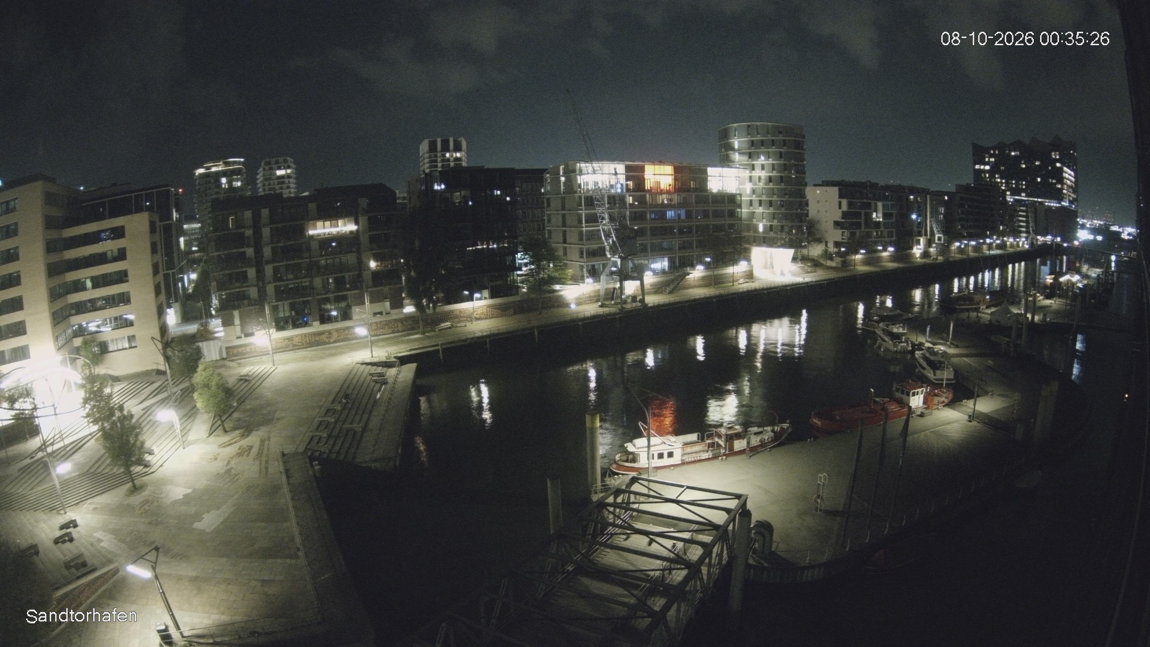 Archiv Foto Webcam Hamburg: HafenCity und Elbphilharmonie