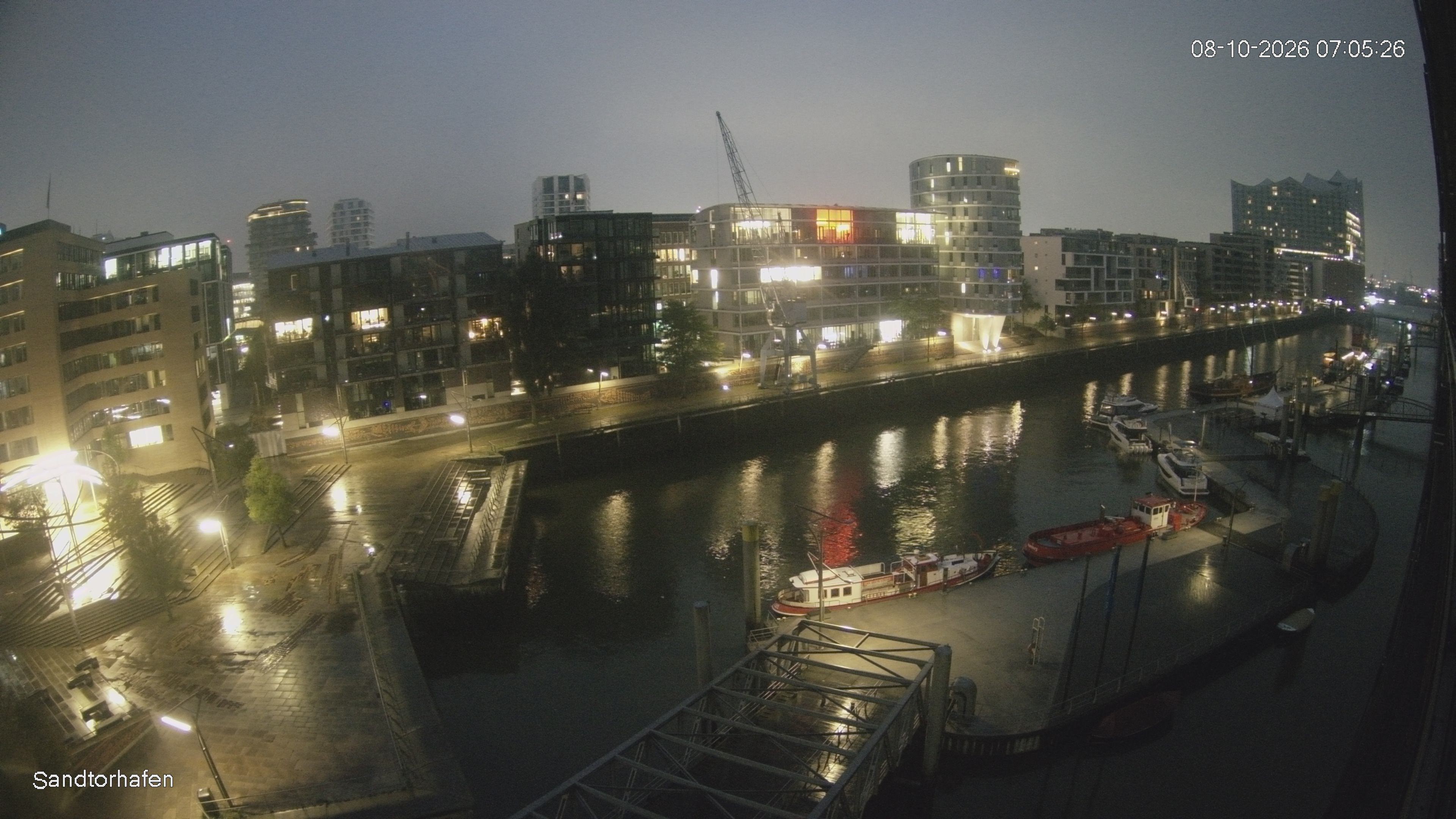 Archiv Foto Webcam Hamburg: HafenCity und Elbphilharmonie
