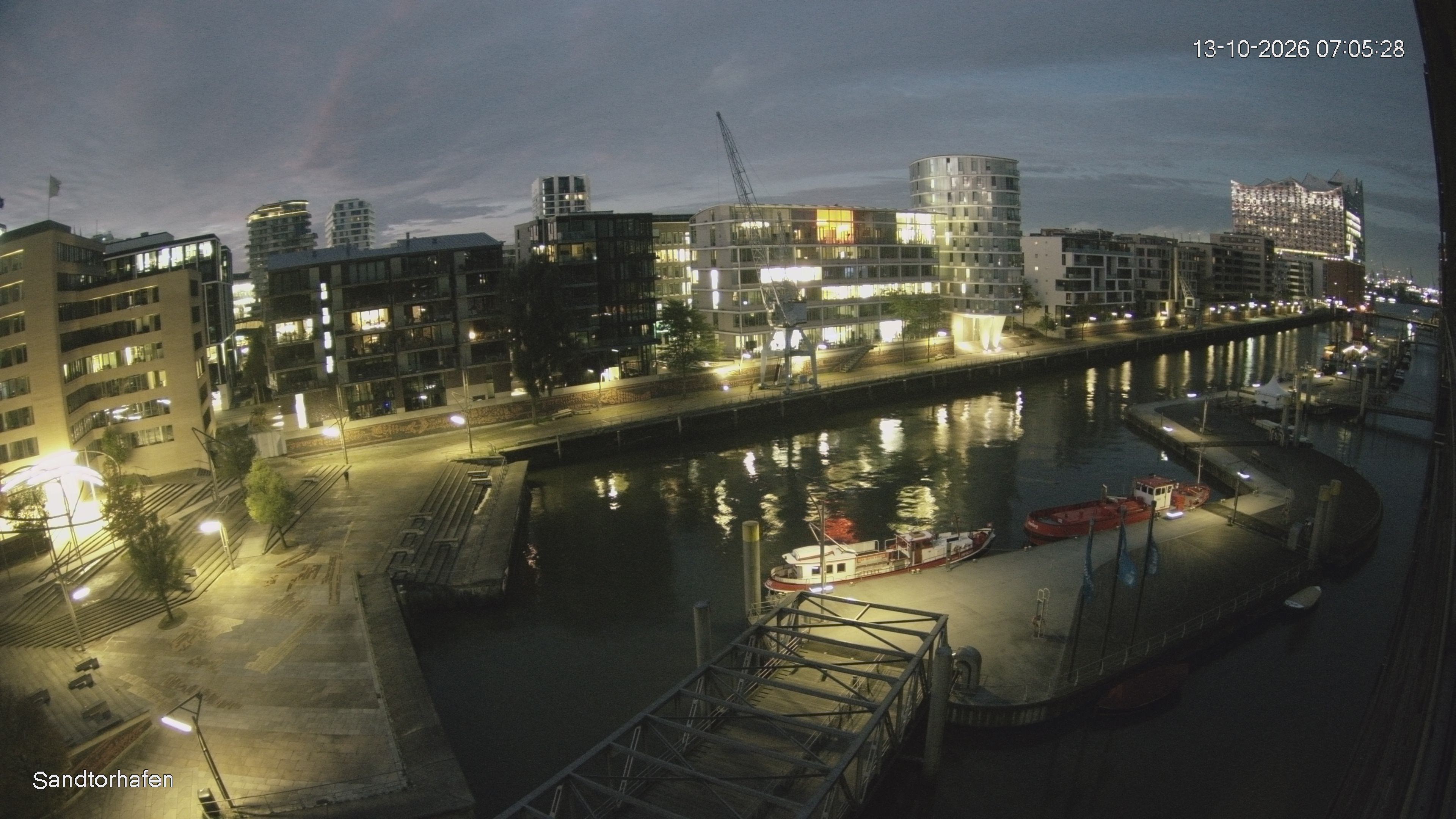Archived image Webcam Harbour Hall Hamburg