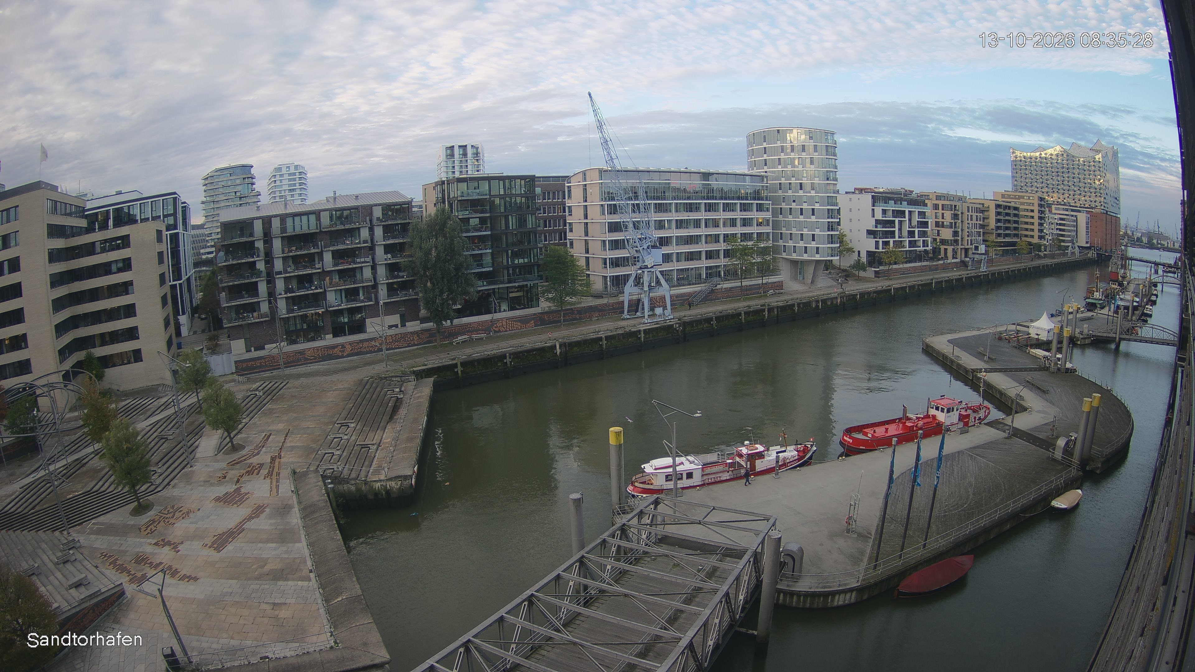 Archived image Webcam Harbour Hall Hamburg
