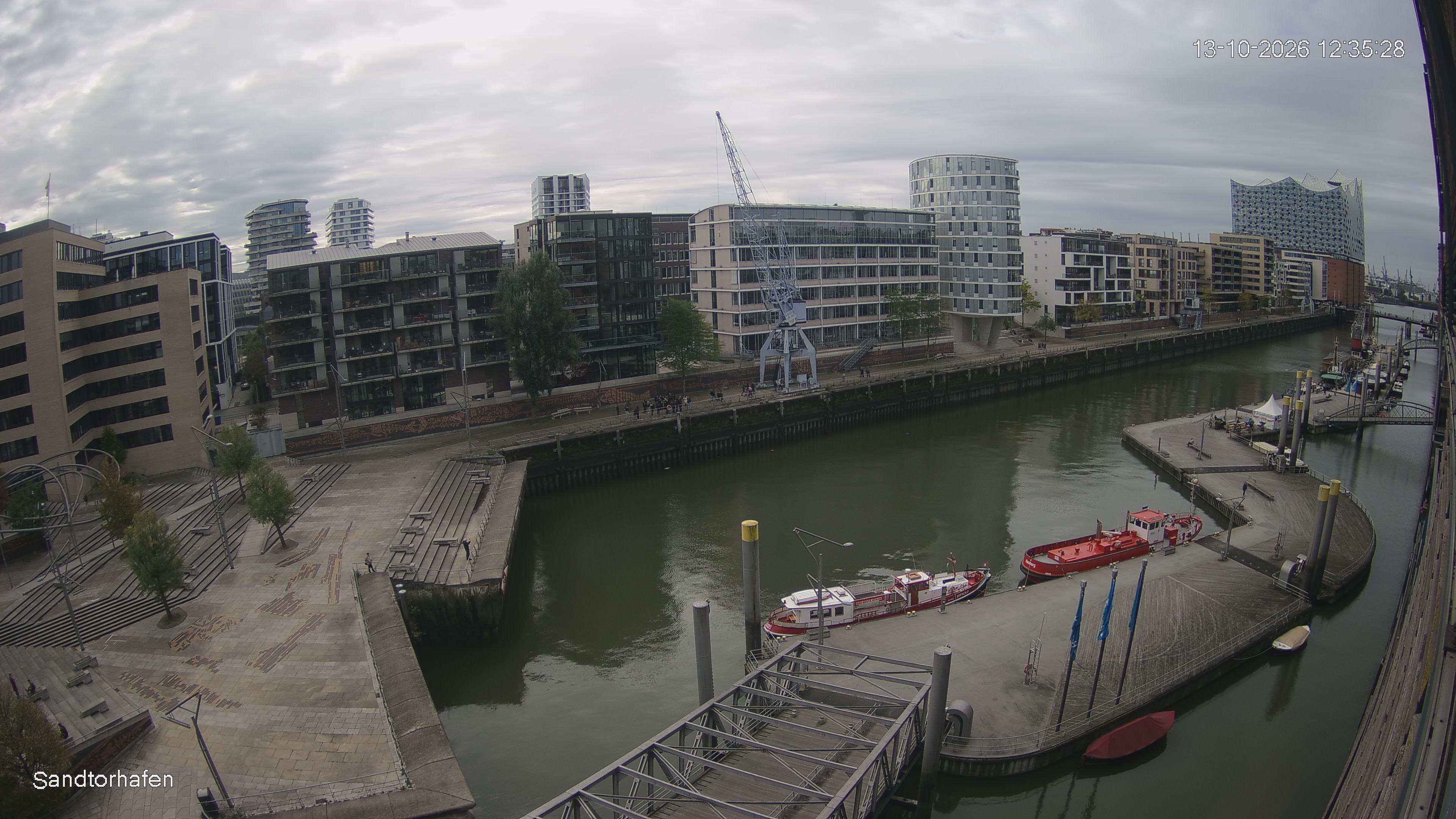 Archived image Webcam Harbour Hall Hamburg