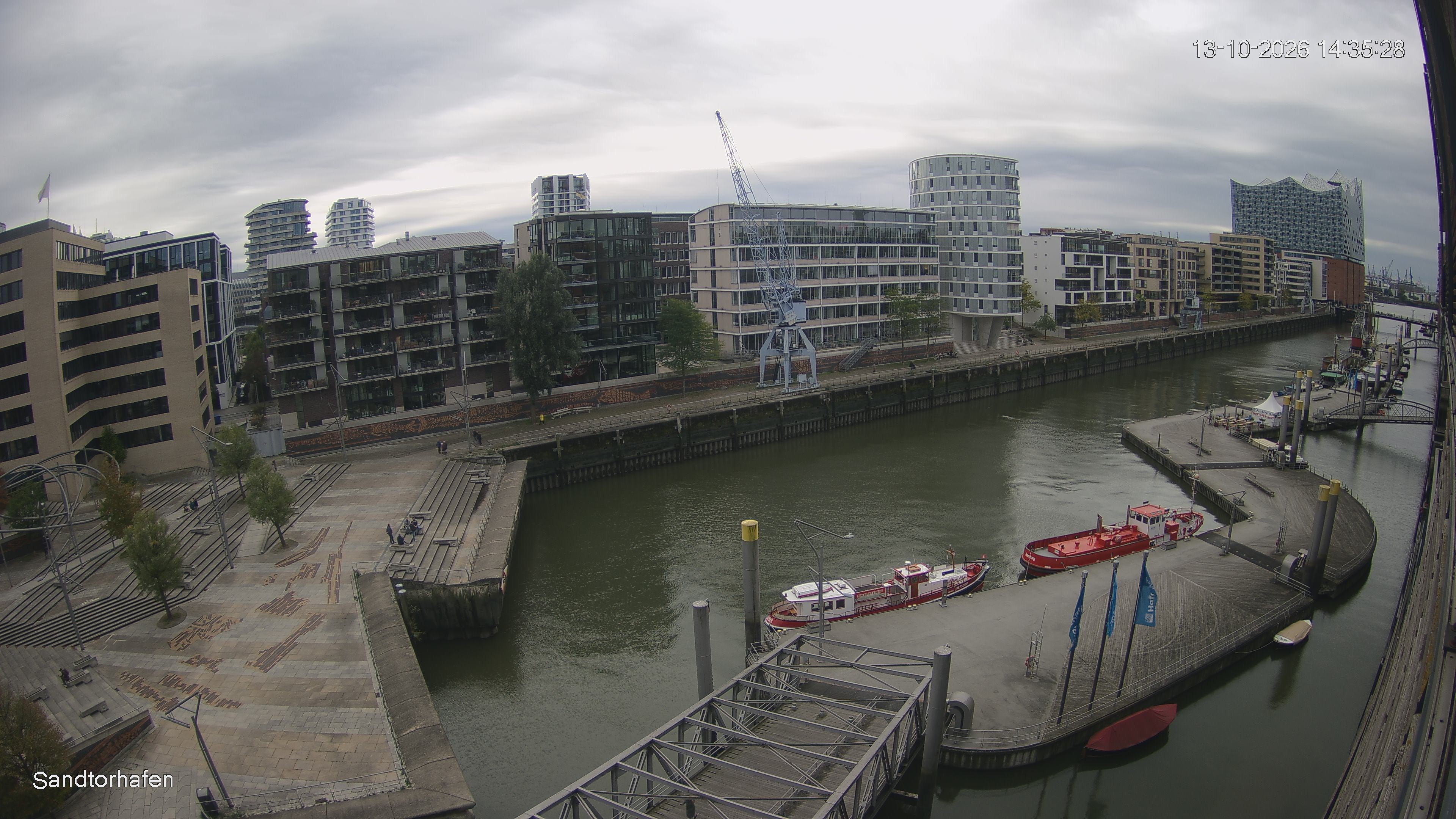 Archived image Webcam Harbour Hall Hamburg
