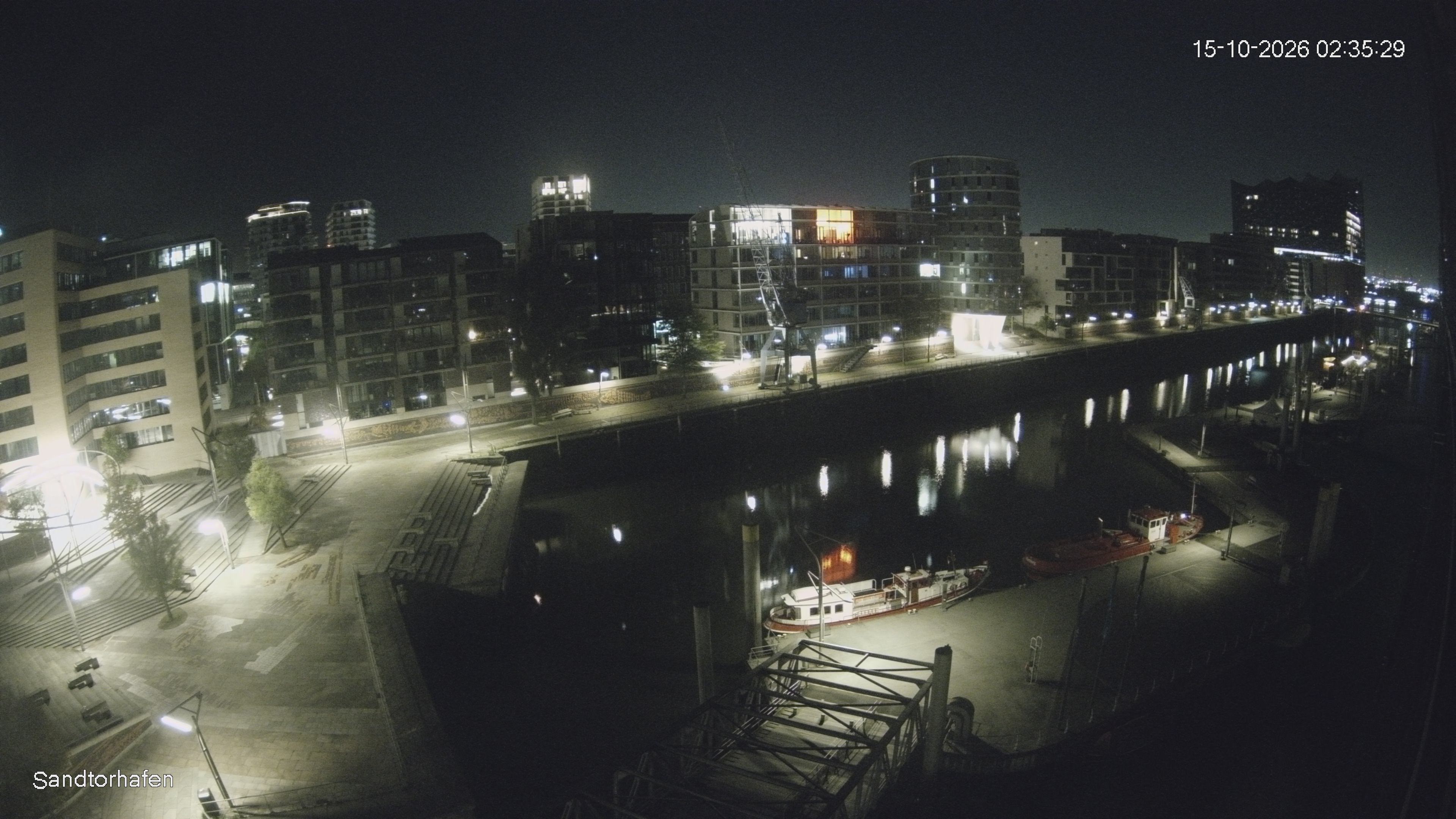Archived image Webcam Harbour Hall Hamburg