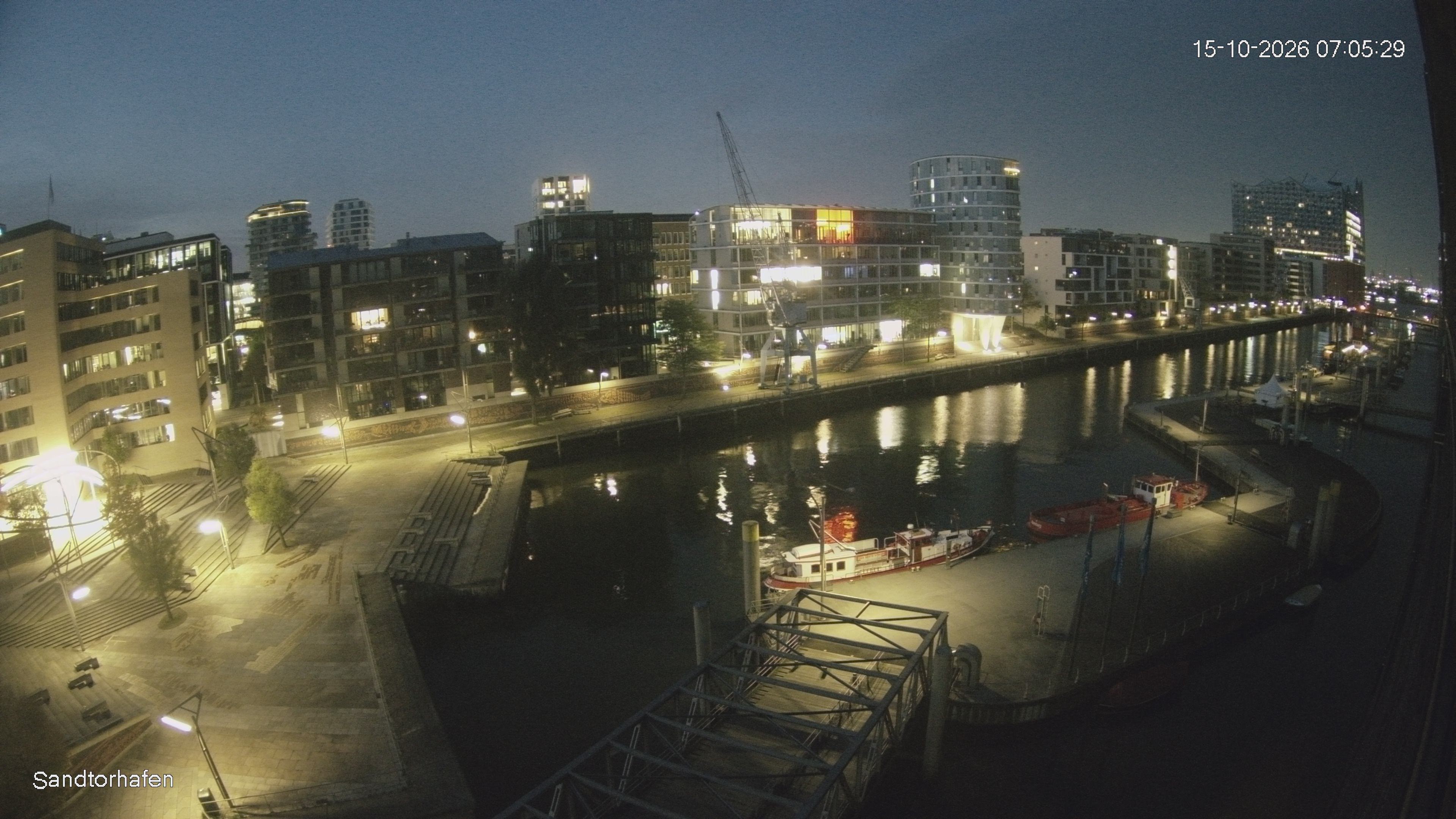 Archived image Webcam Harbour Hall Hamburg