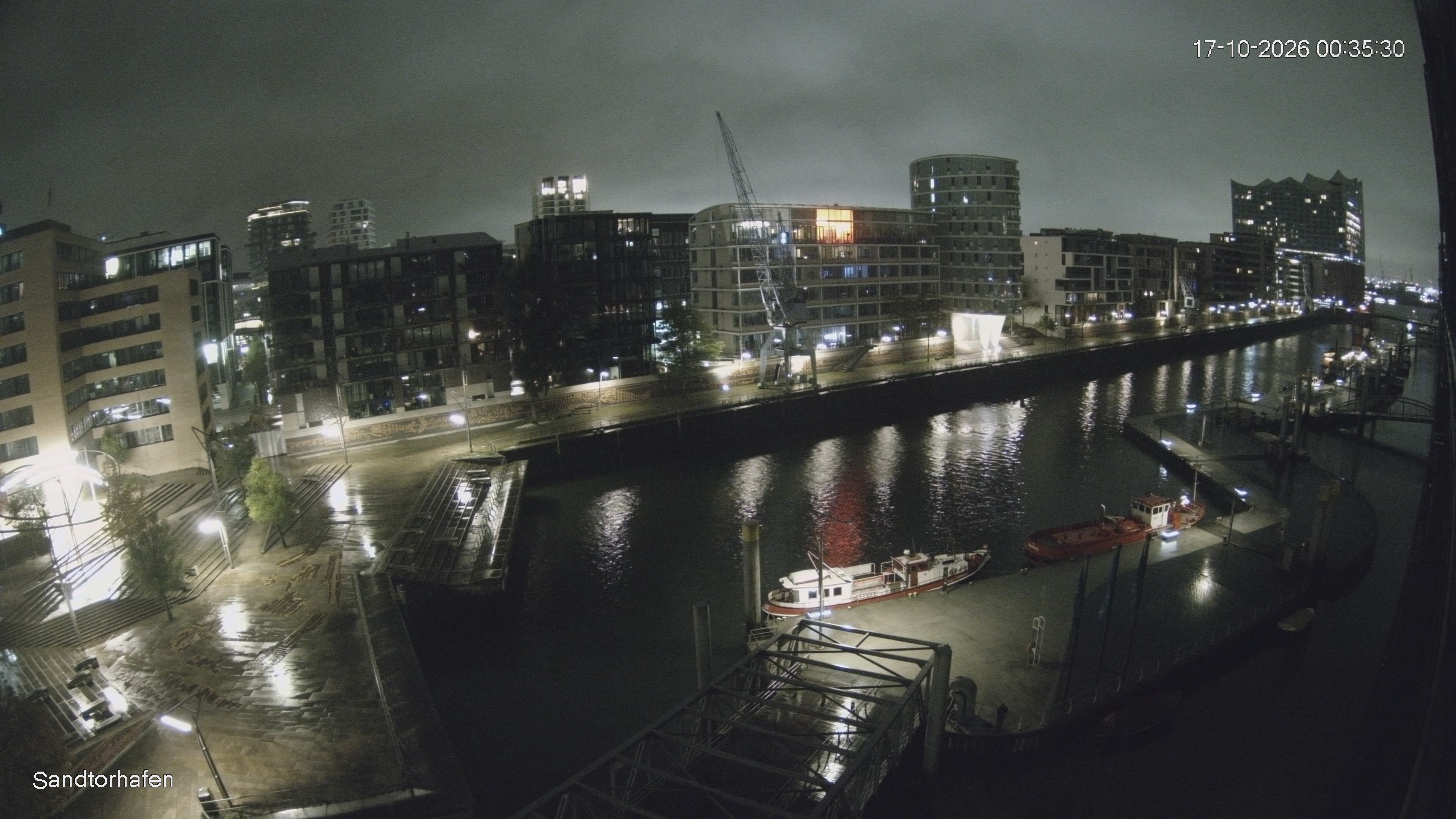 Archived image Webcam Harbour Hall Hamburg