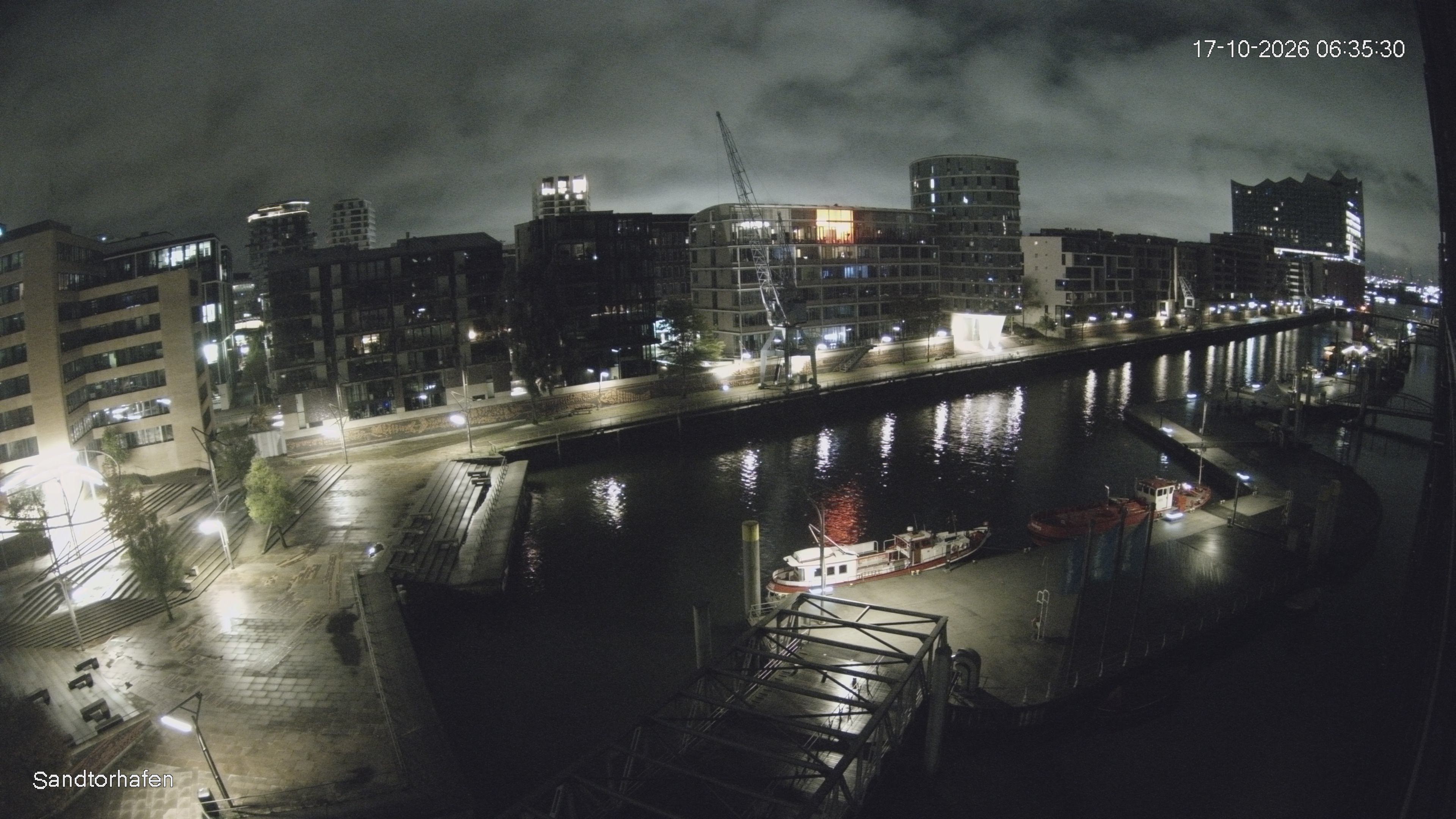 Archived image Webcam Harbour Hall Hamburg