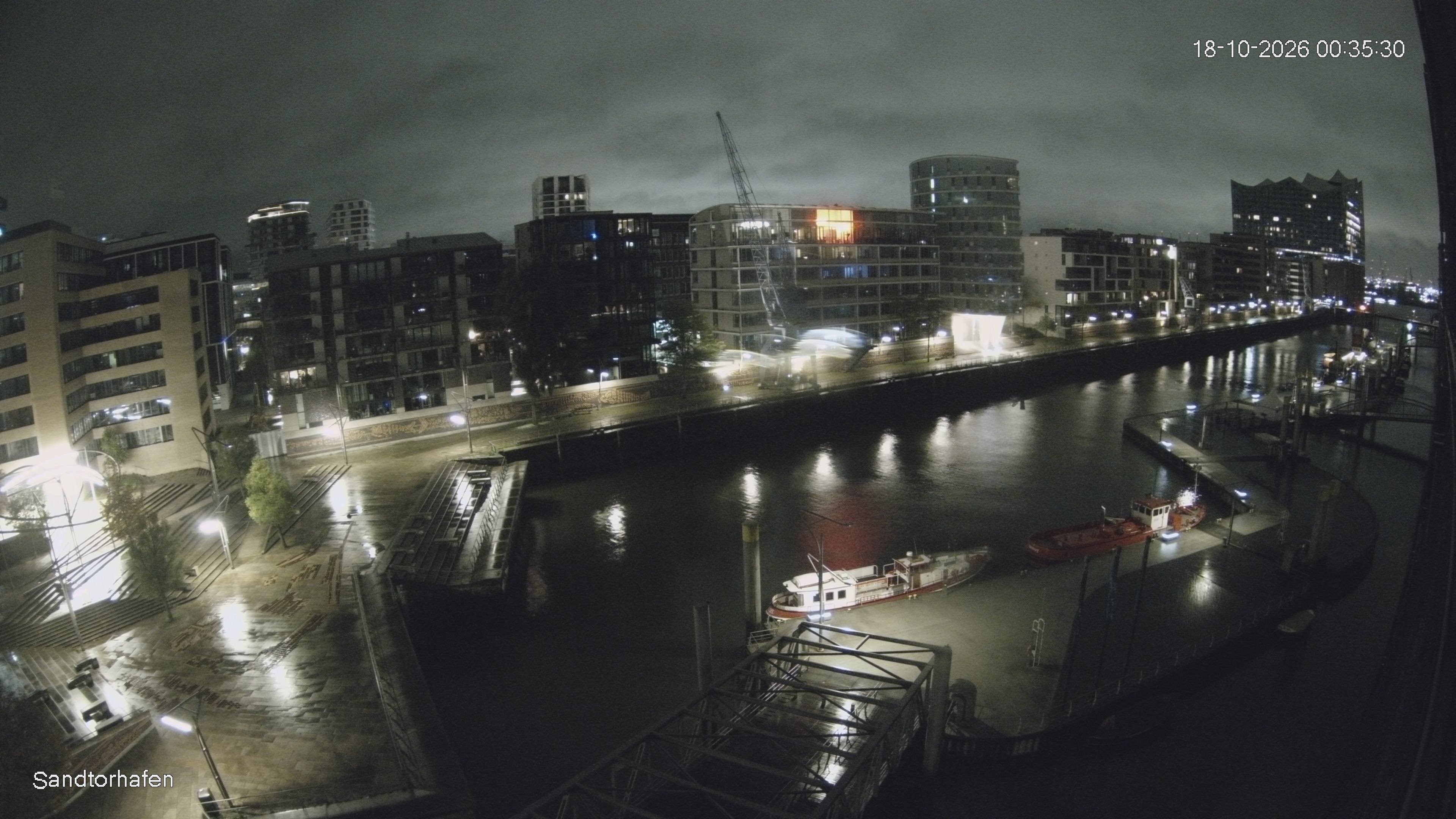 Archived image Webcam Harbour Hall Hamburg