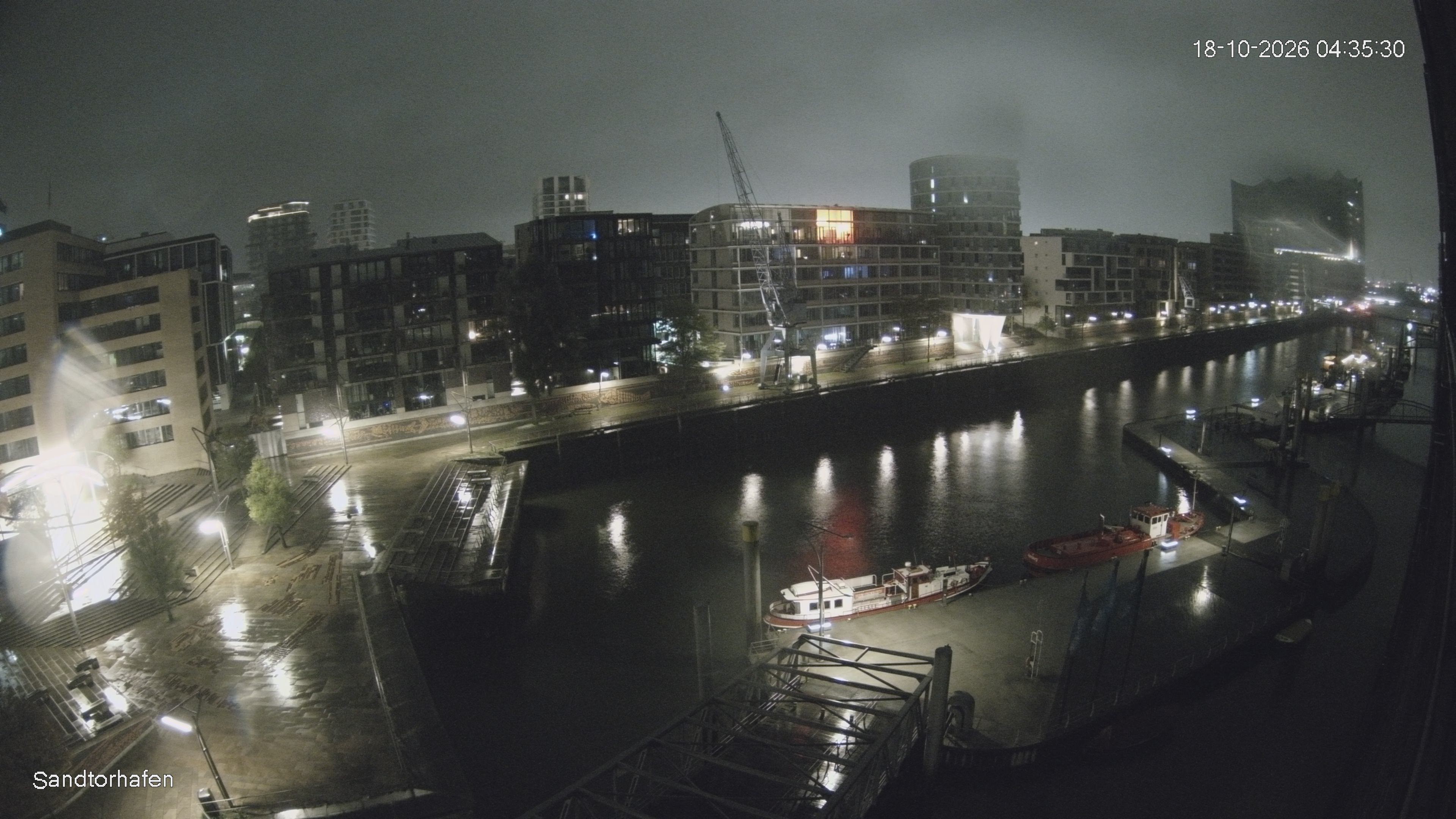 Archived image Webcam Harbour Hall Hamburg