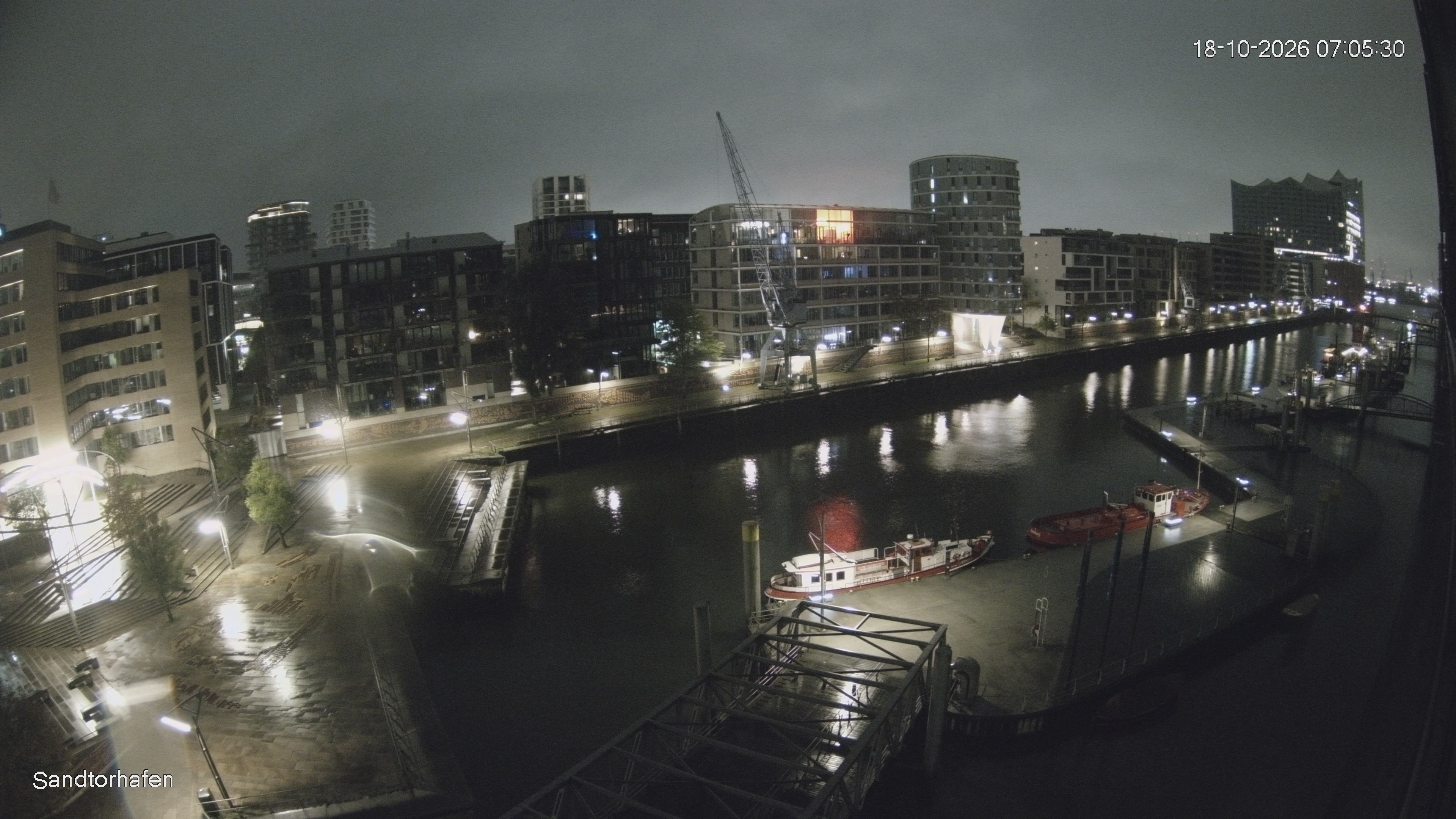 Archived image Webcam Harbour Hall Hamburg