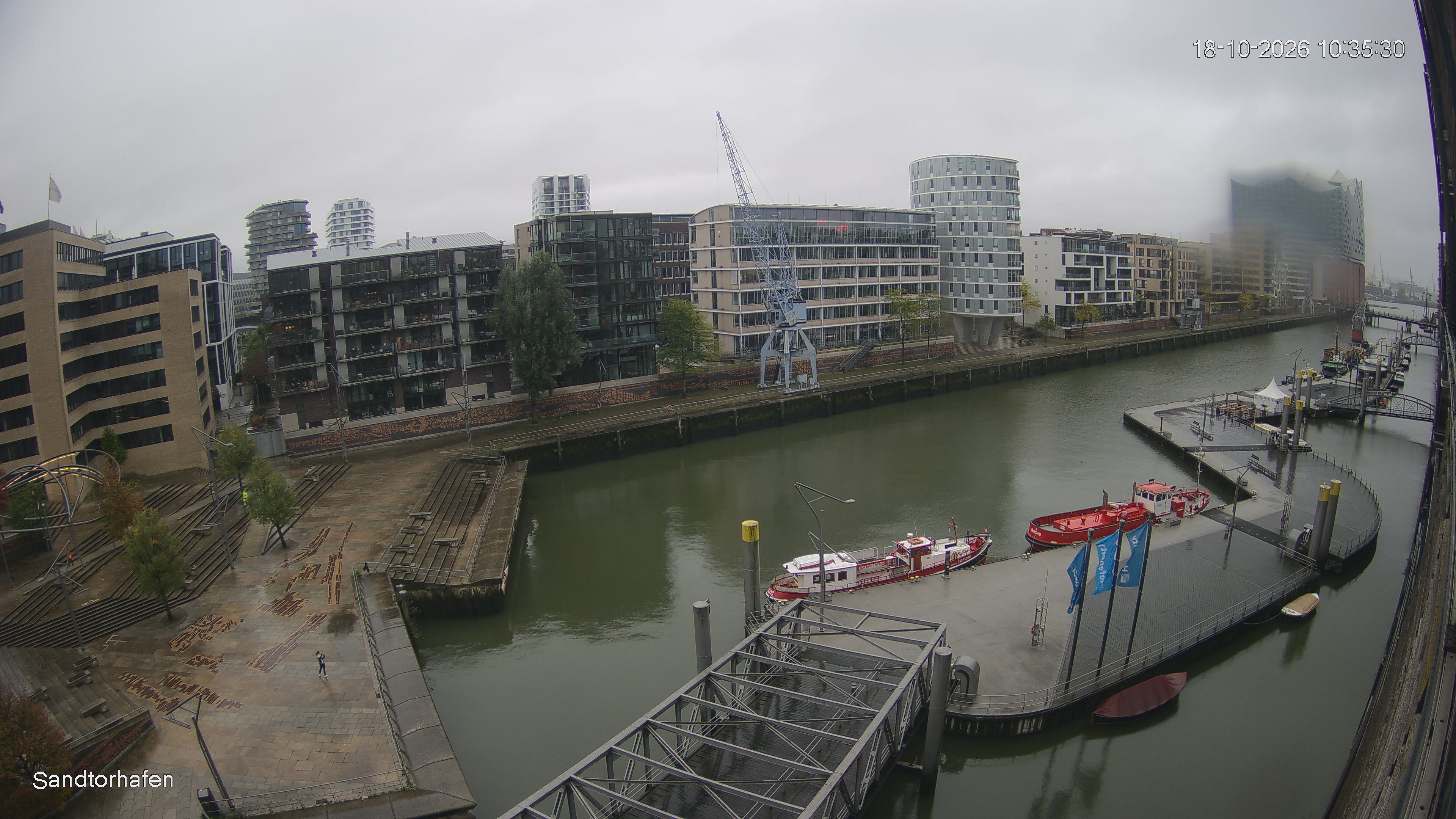 Archiv Foto Webcam Hamburg: HafenCity und Elbphilharmonie