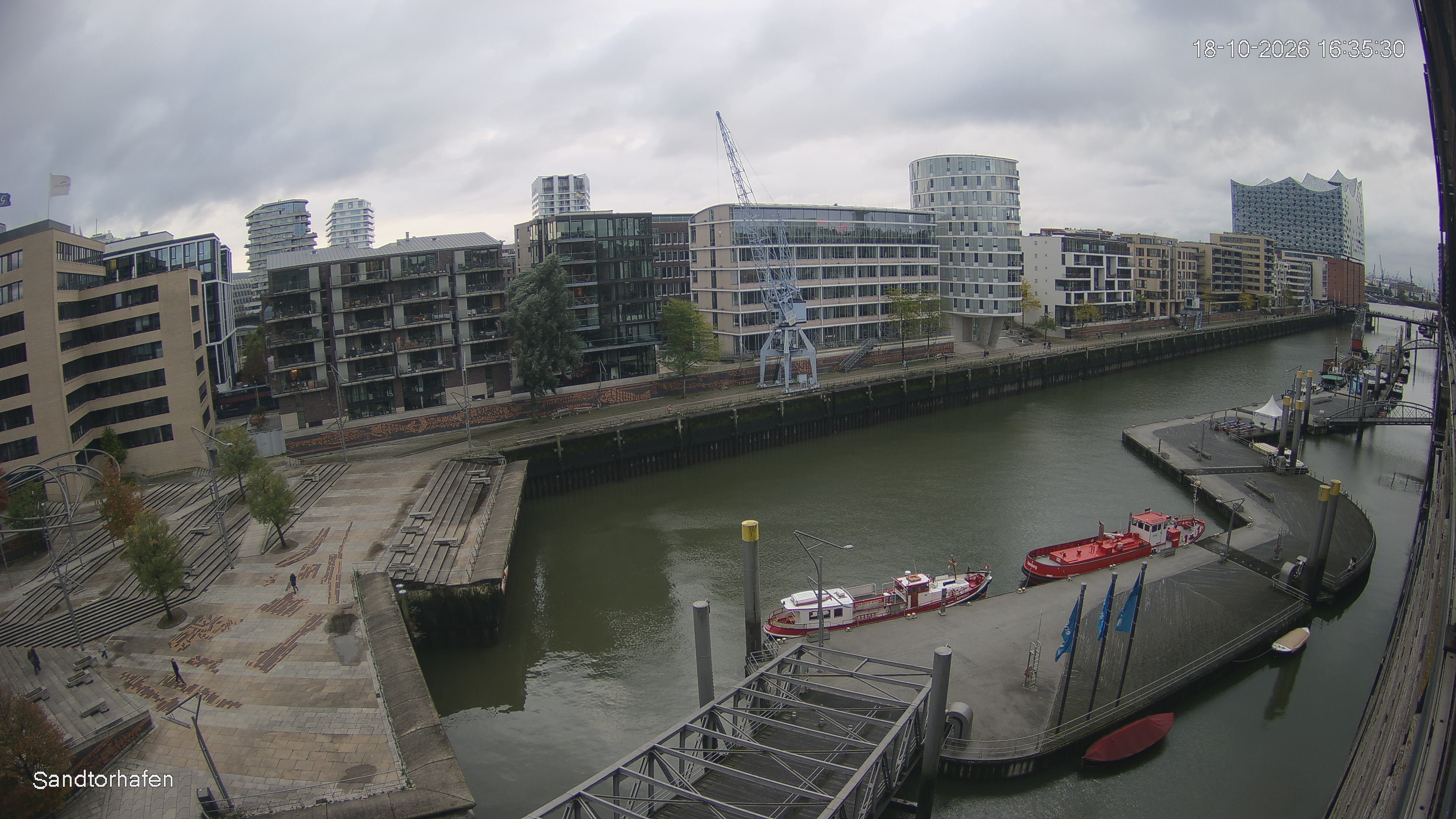 Archiv Foto Webcam Hamburg: HafenCity und Elbphilharmonie