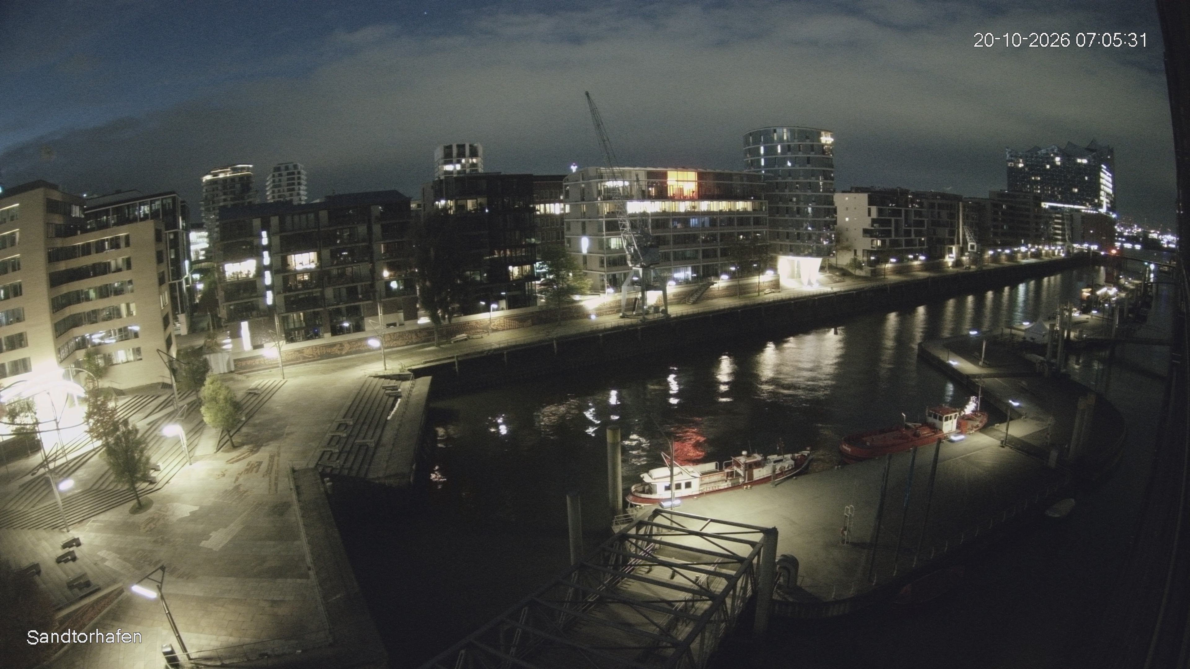 Archiv Foto Webcam Hamburg: HafenCity und Elbphilharmonie