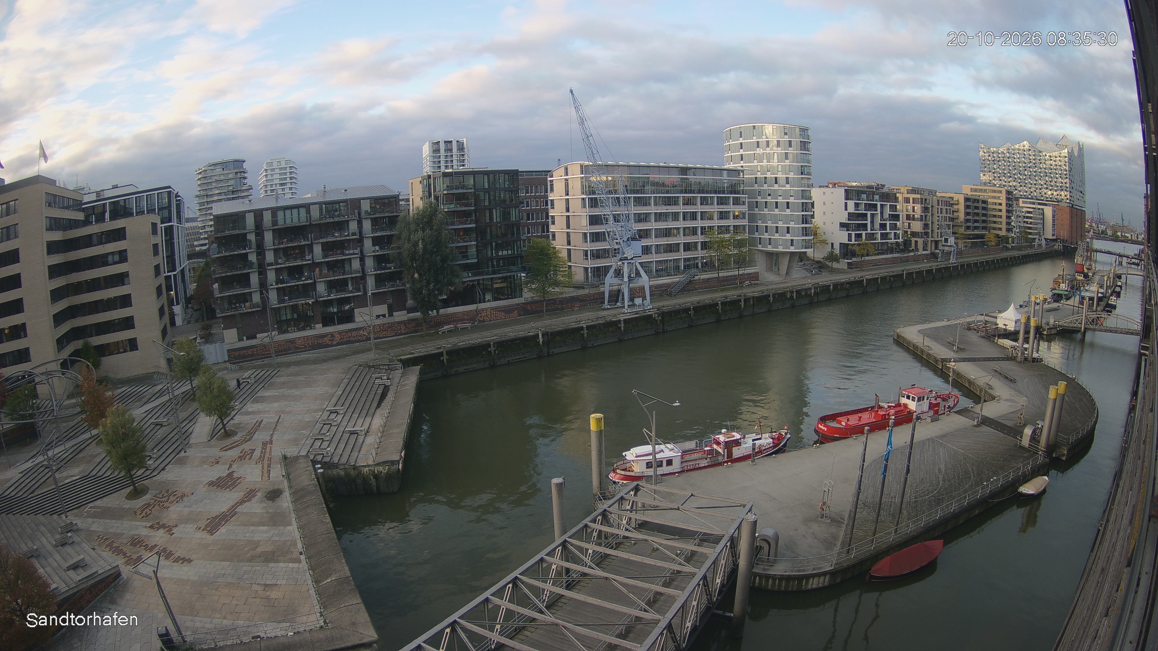 Archiv Foto Webcam Hamburg: HafenCity und Elbphilharmonie