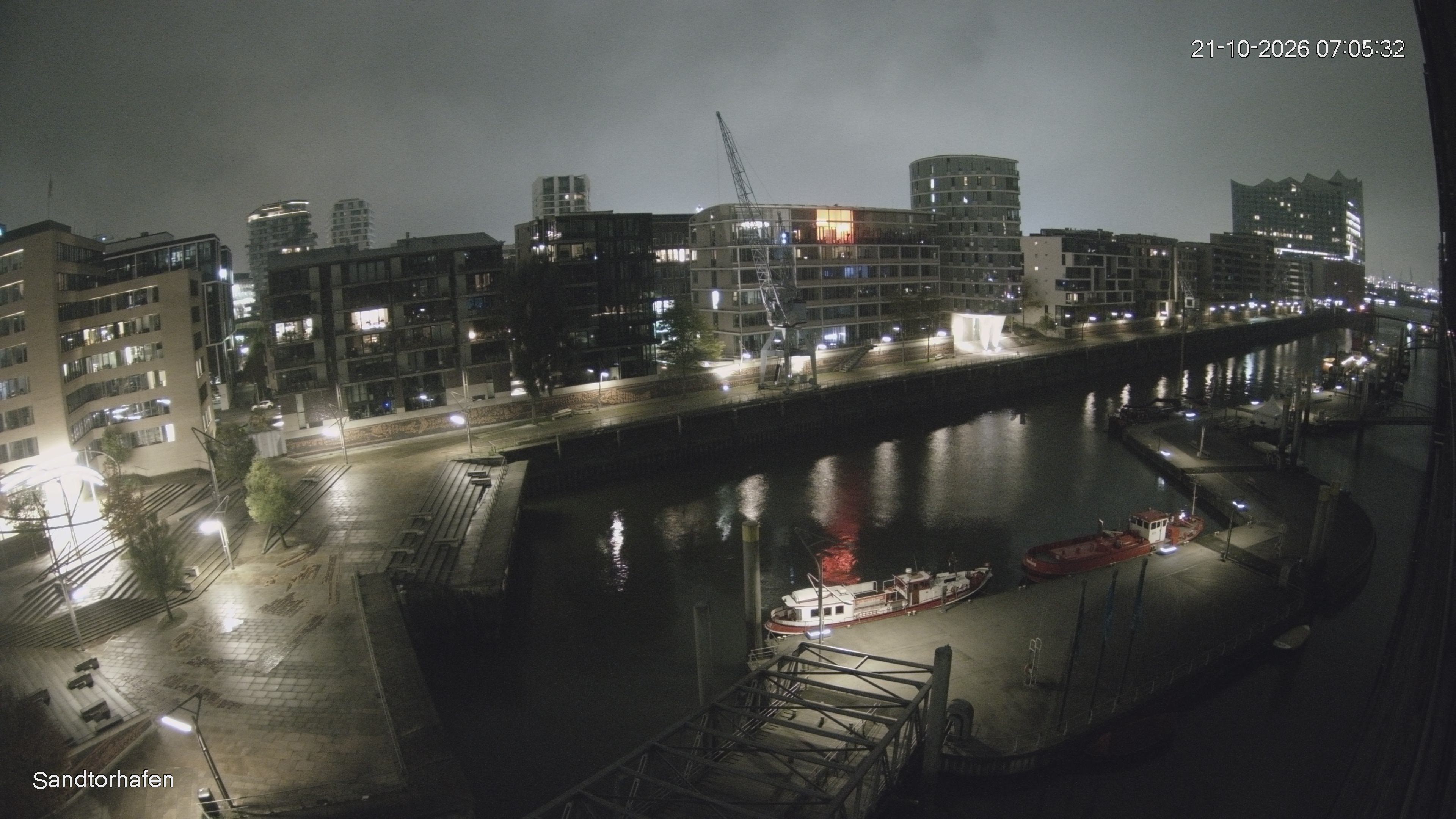 Archiv Foto Webcam Hamburg: HafenCity und Elbphilharmonie
