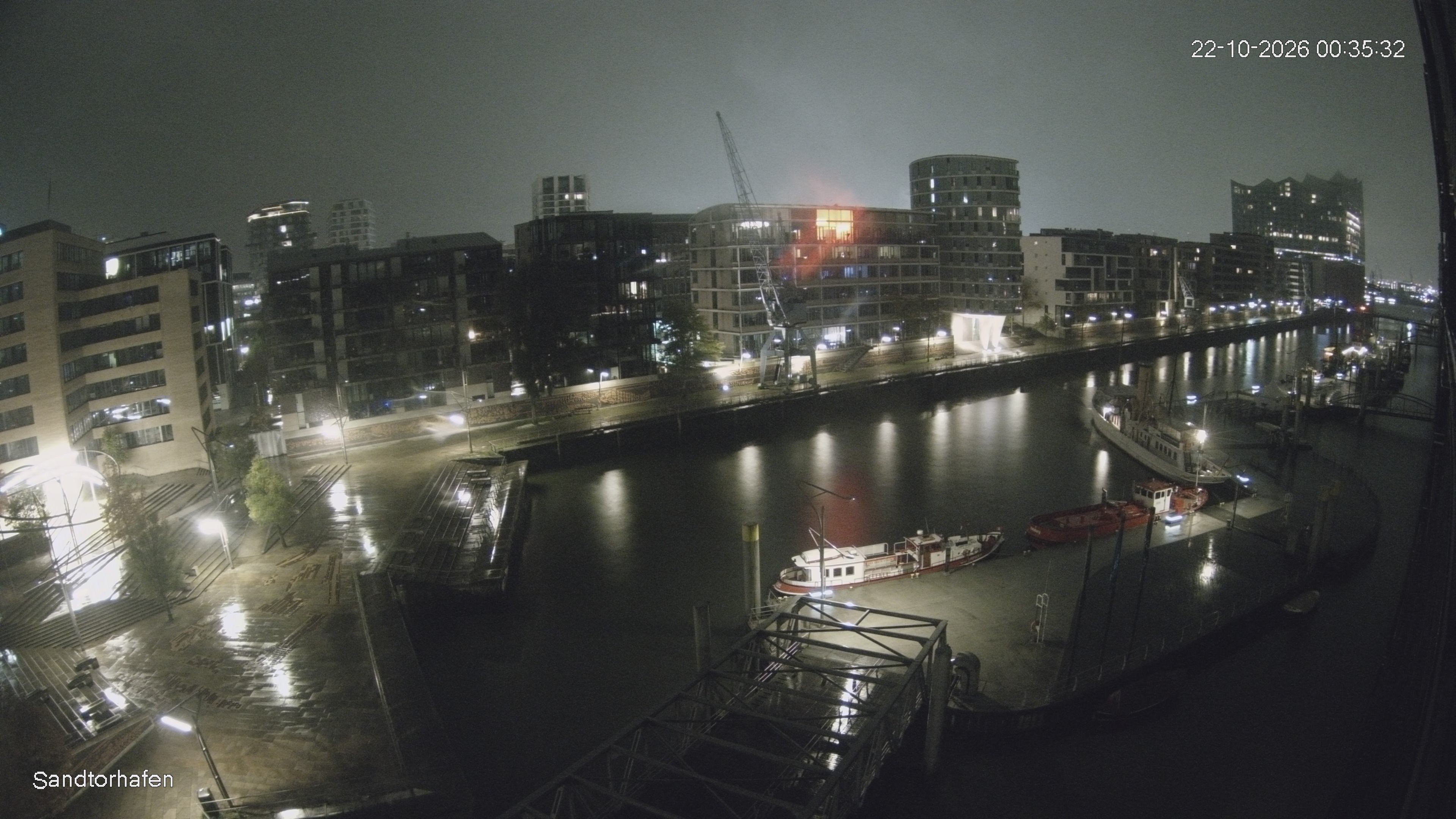 Archiv Foto Webcam Hamburg: HafenCity und Elbphilharmonie
