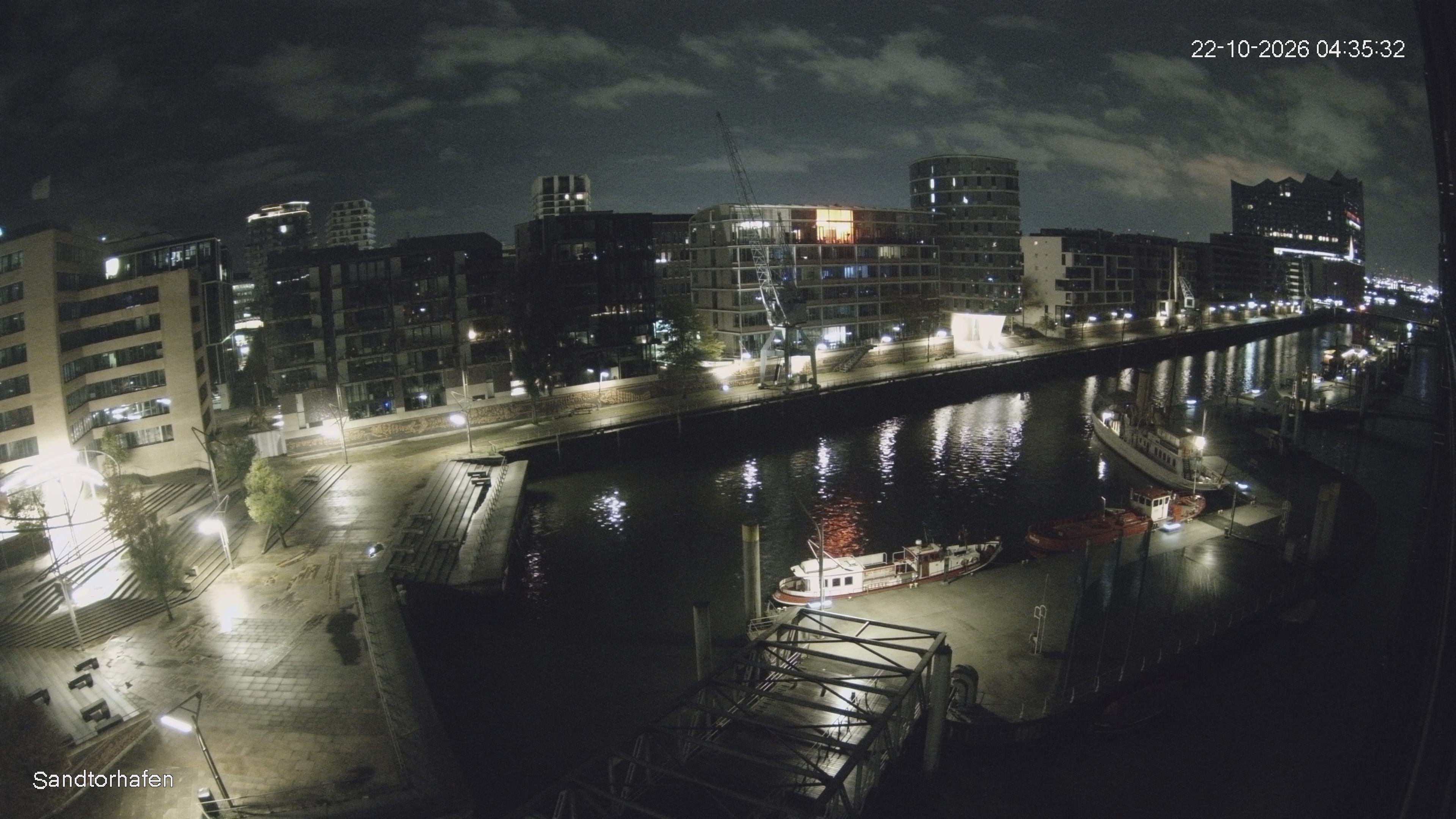 Archiv Foto Webcam Hamburg: HafenCity und Elbphilharmonie