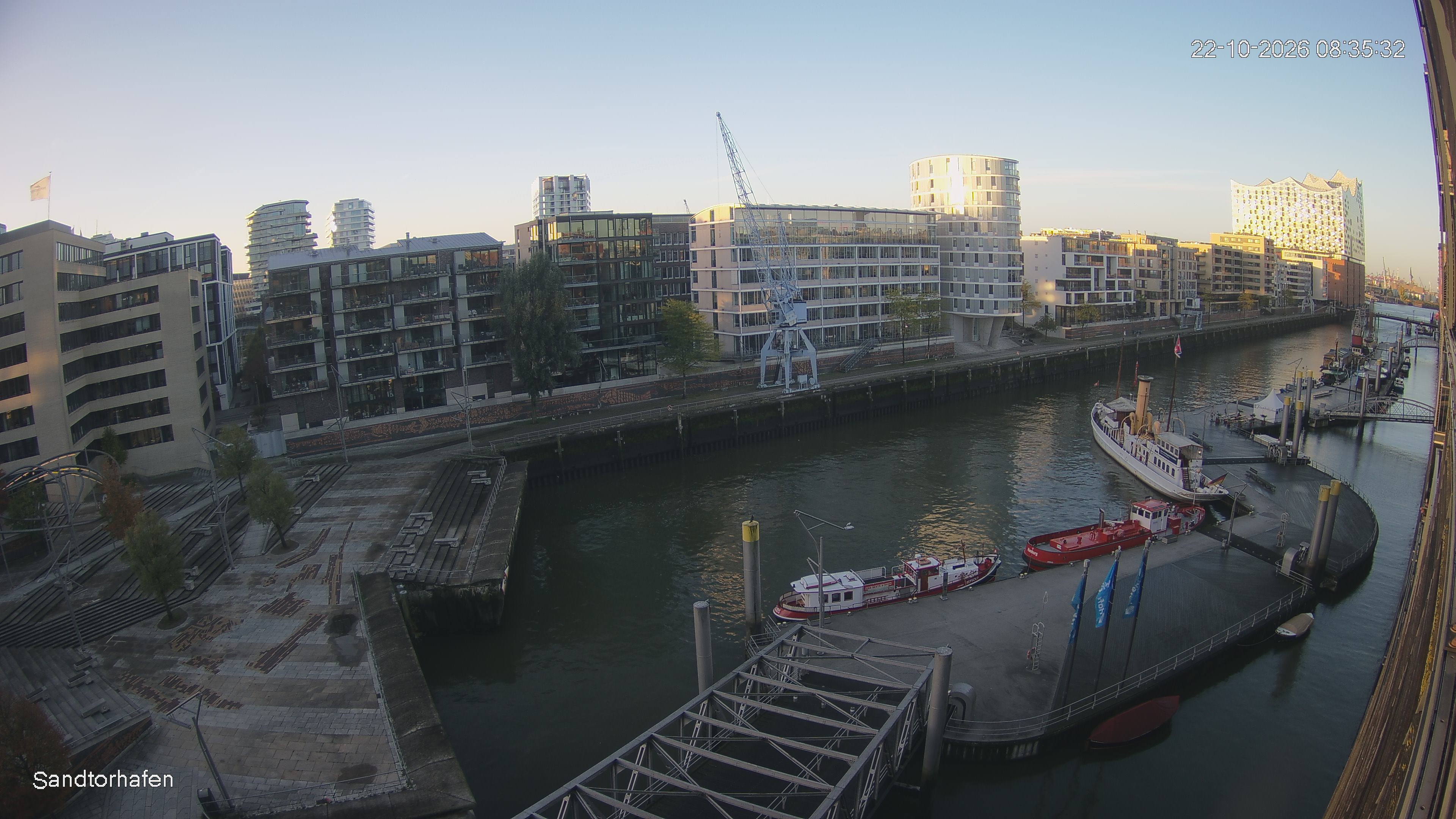 Archiv Foto Webcam Hamburg: HafenCity und Elbphilharmonie