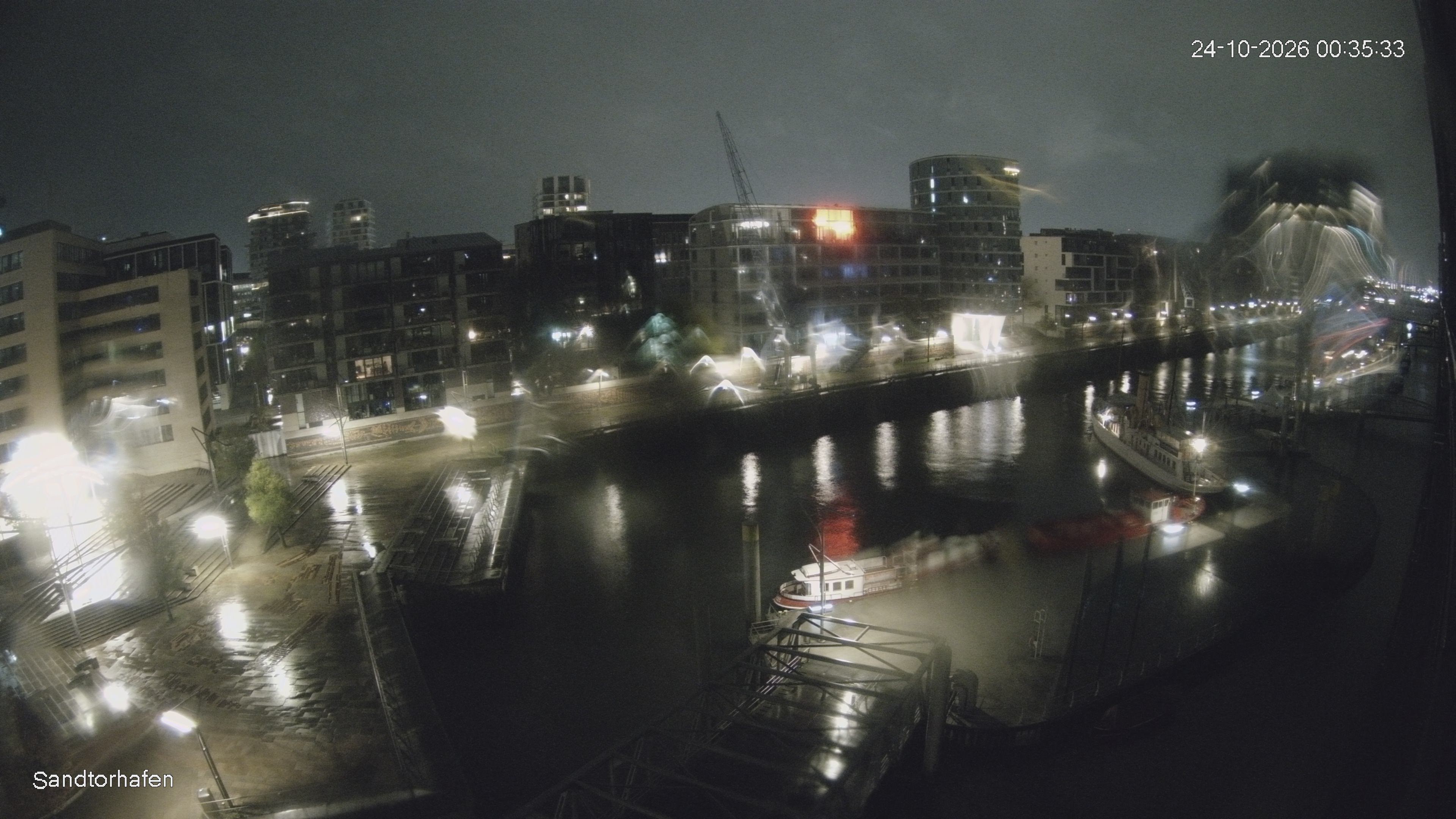 Archiv Foto Webcam Hamburg: HafenCity und Elbphilharmonie