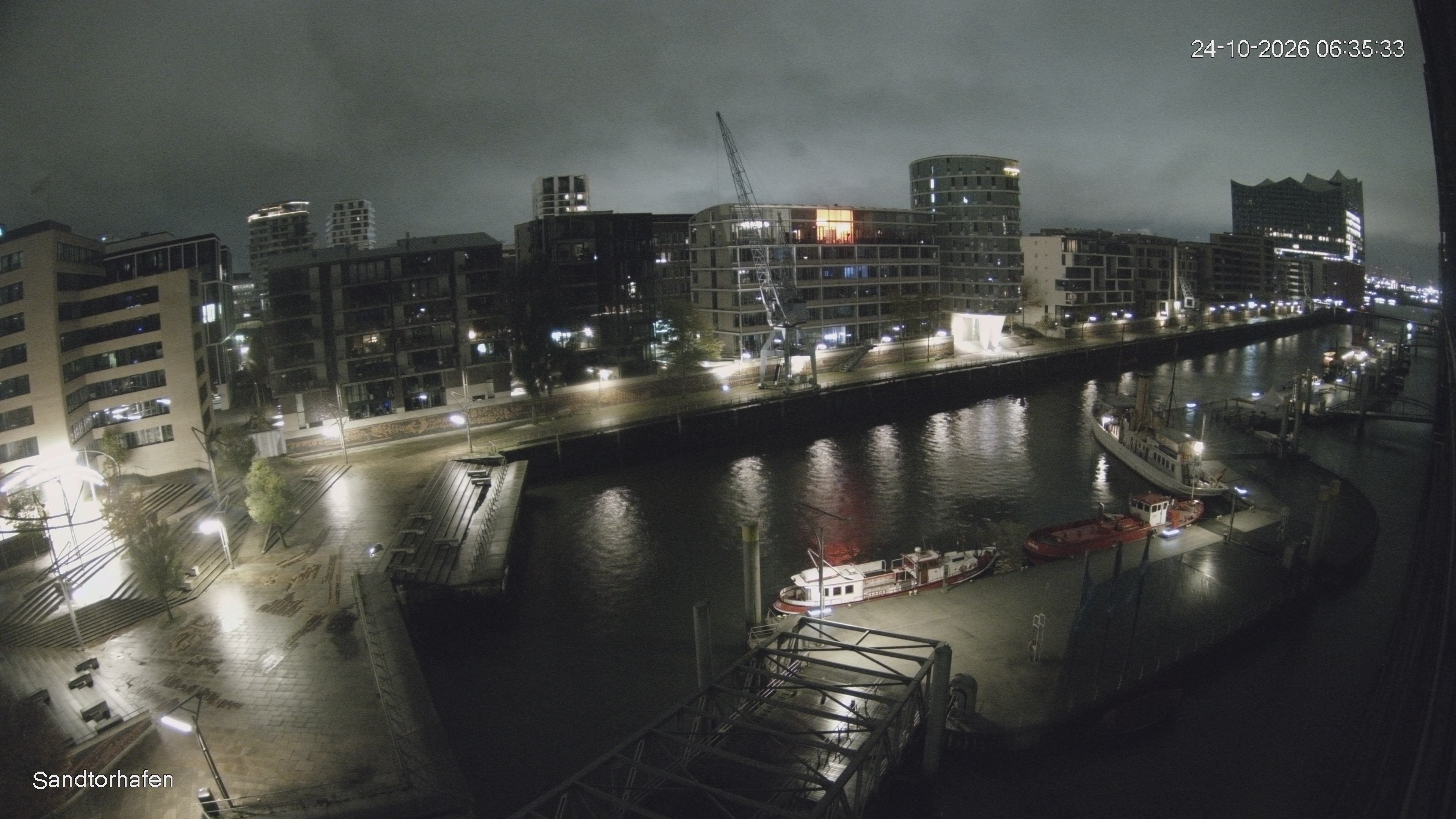 Archiv Foto Webcam Hamburg: HafenCity und Elbphilharmonie