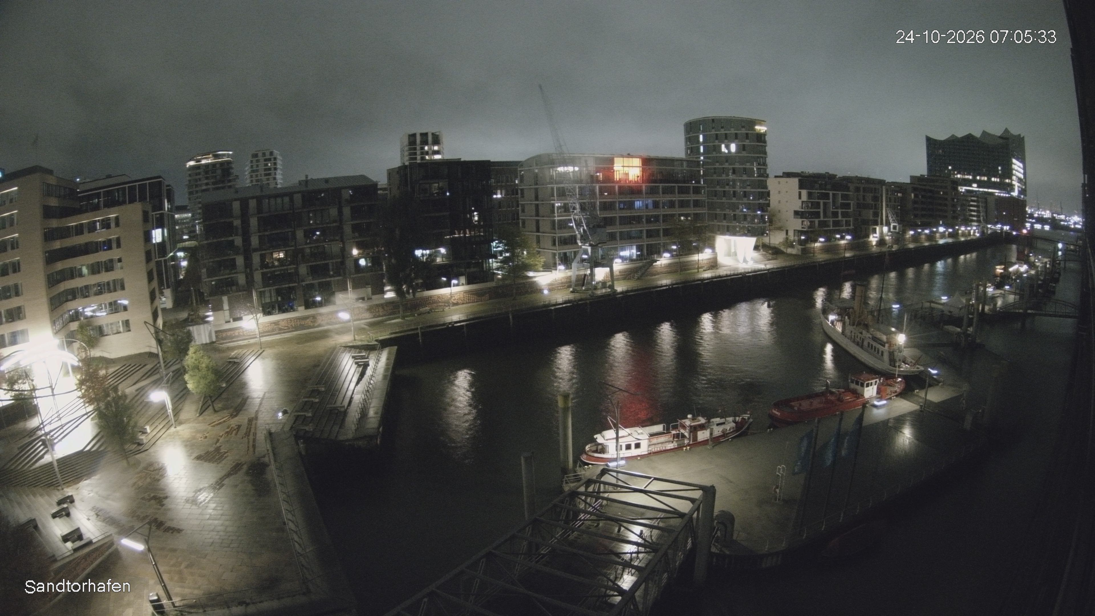 Archiv Foto Webcam Hamburg: HafenCity und Elbphilharmonie