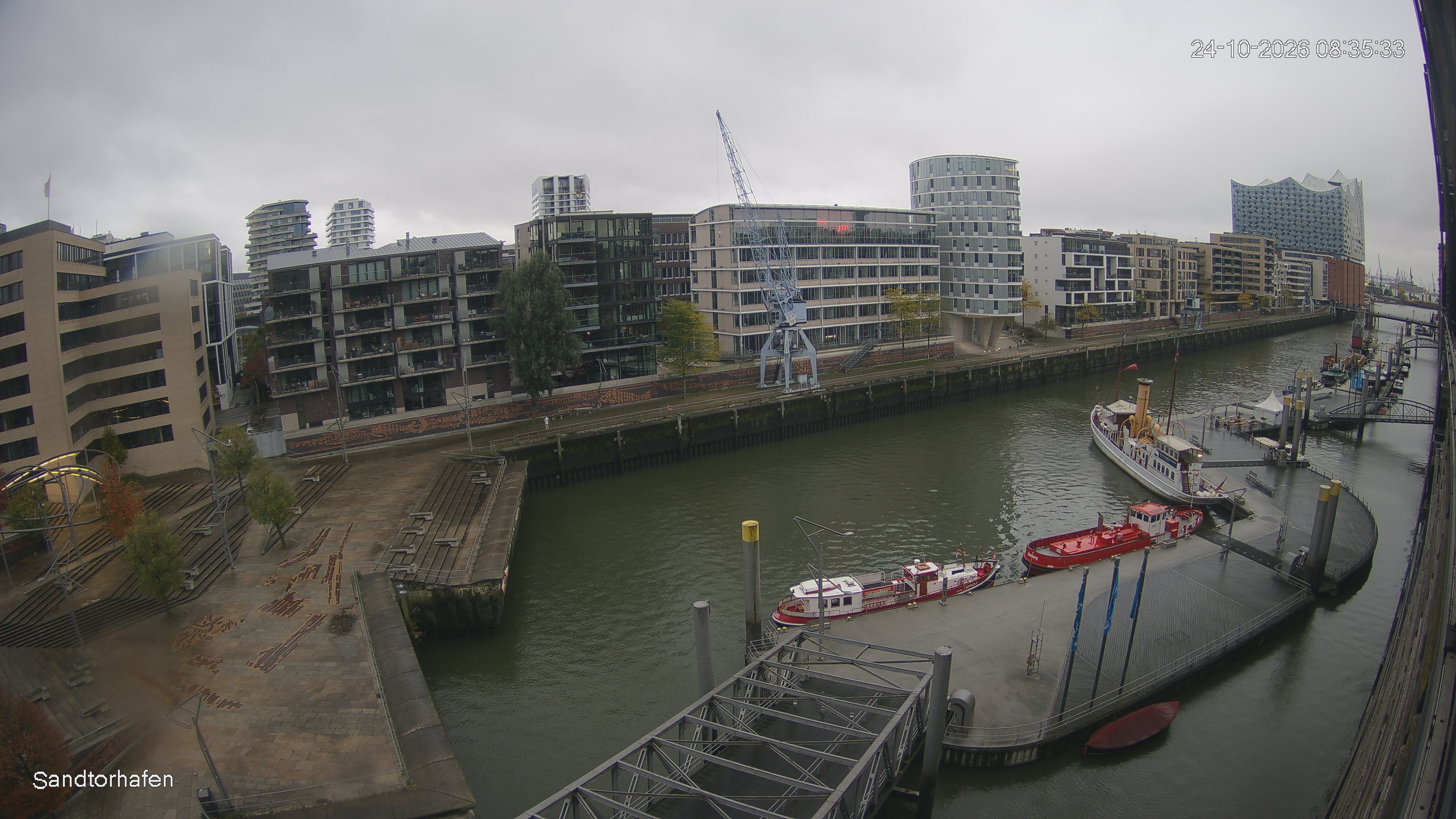 Archiv Foto Webcam Hamburg: HafenCity und Elbphilharmonie