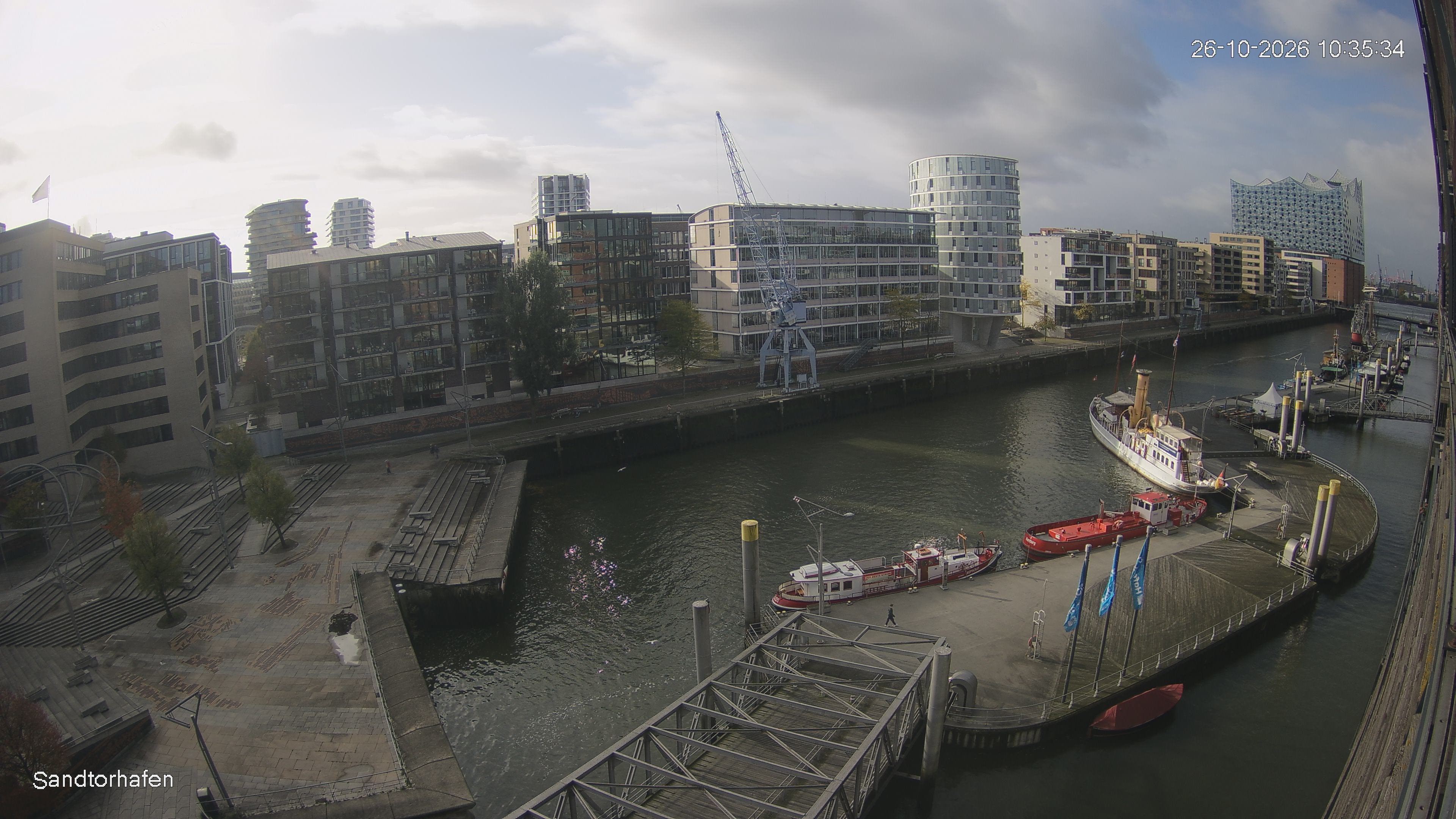 Archived image Webcam Harbour Hall Hamburg