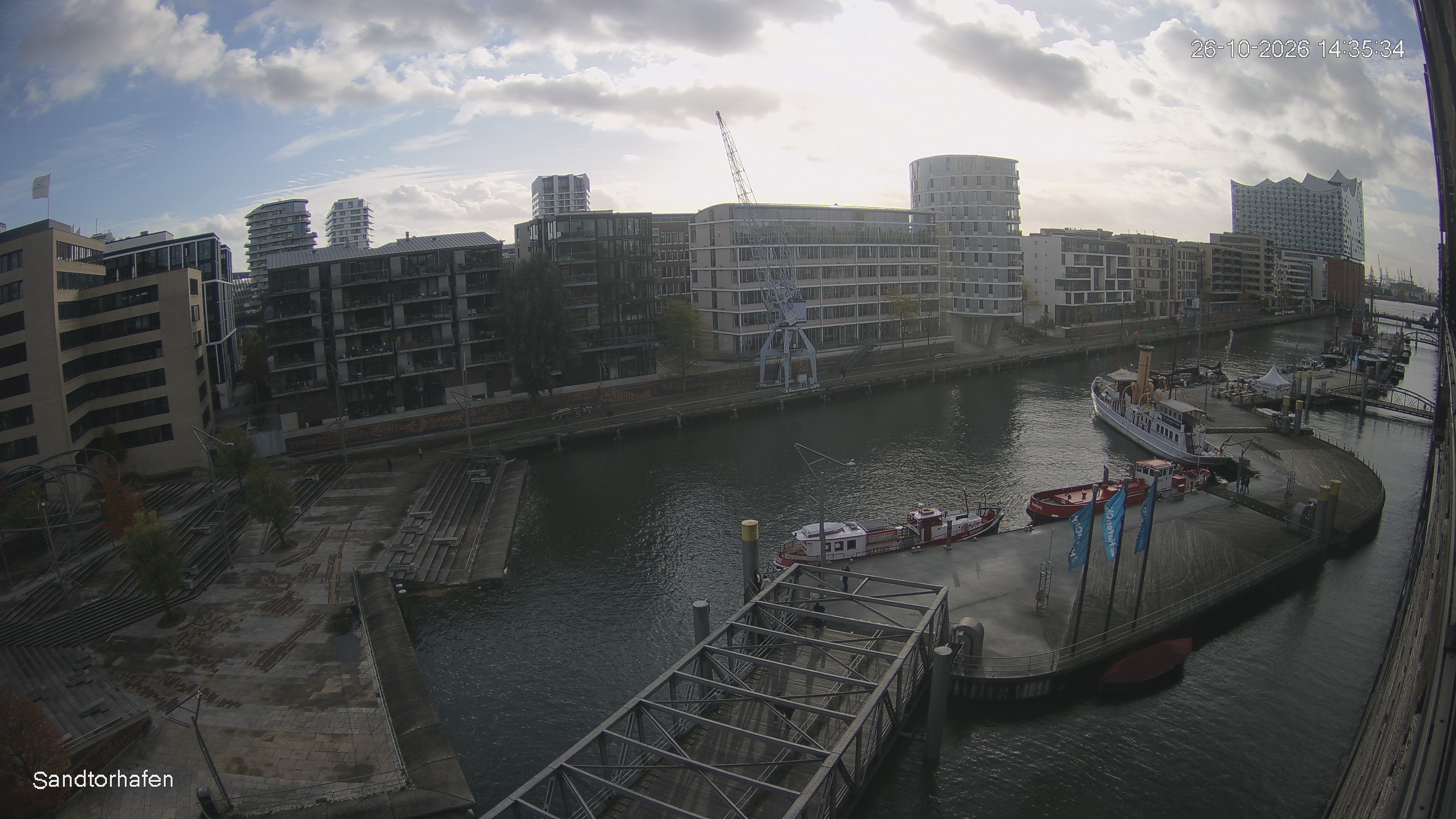Archived image Webcam Harbour Hall Hamburg