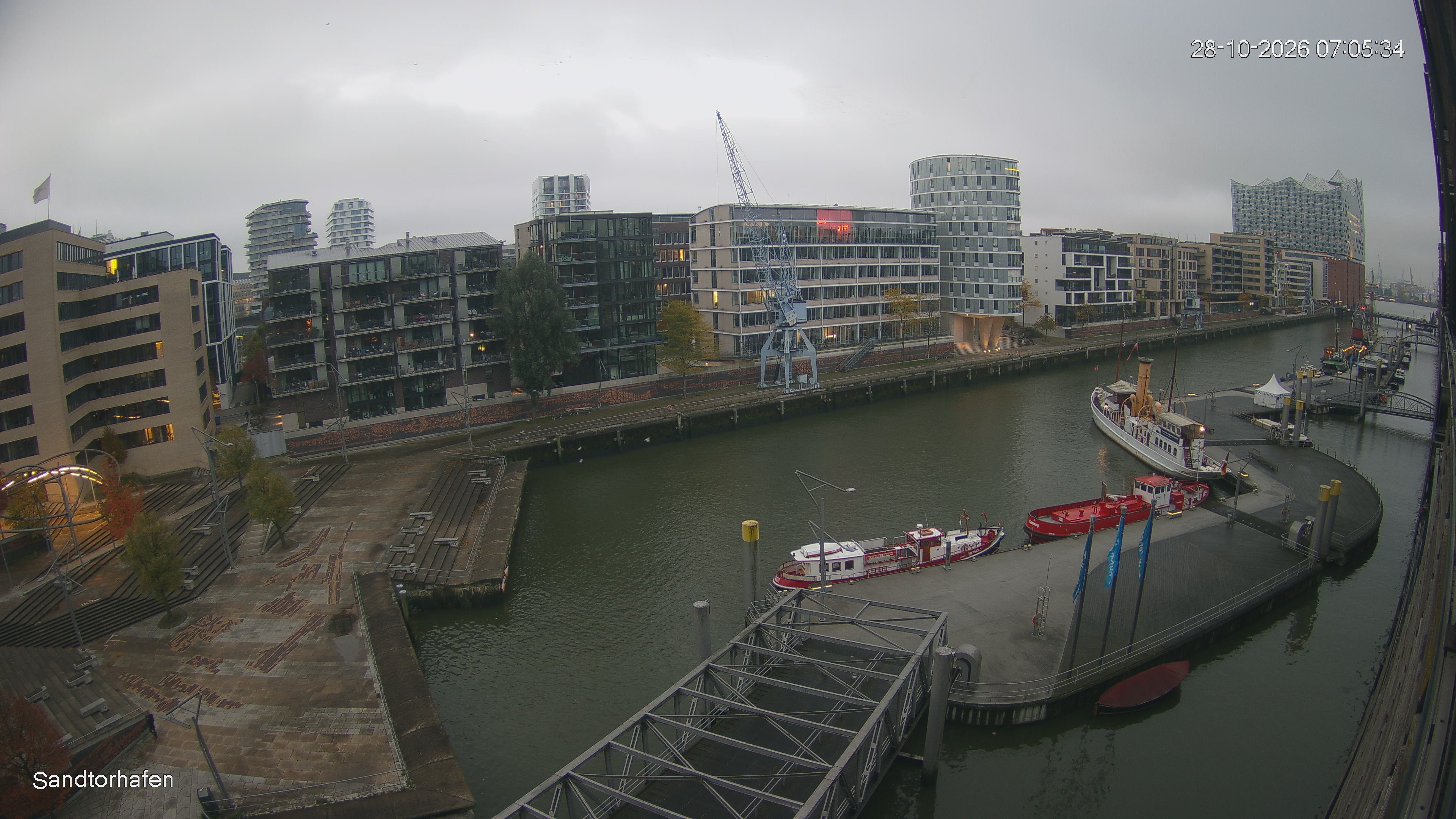 Archiv Foto Webcam Hamburg: HafenCity und Elbphilharmonie