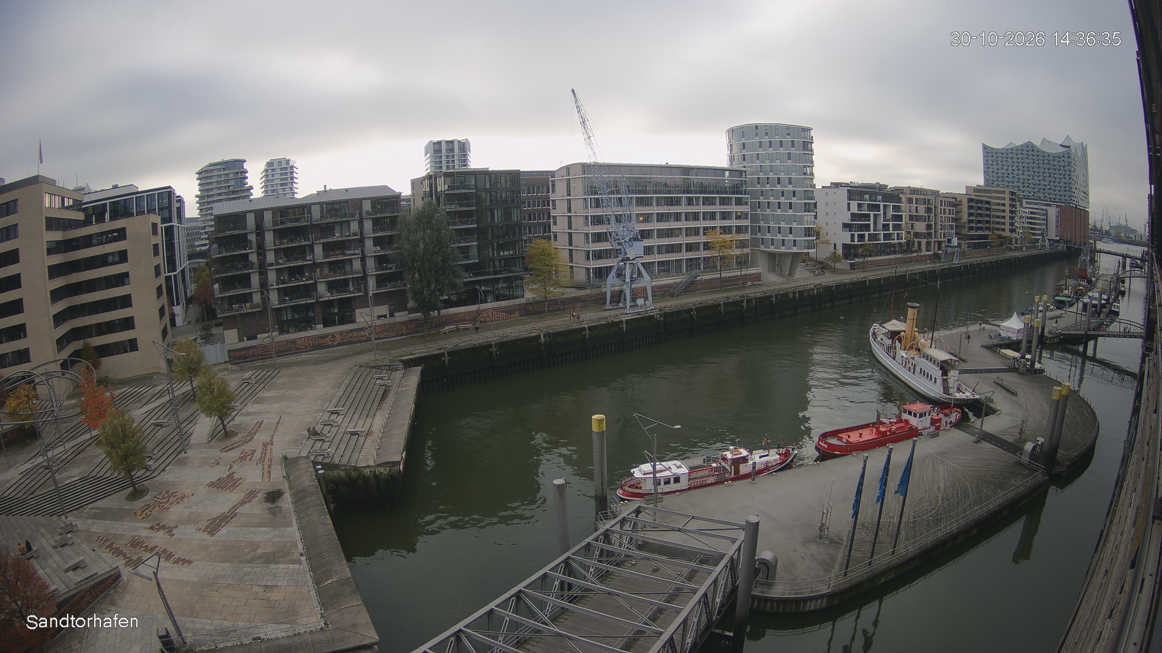 Archiv Foto Webcam Hamburg: HafenCity und Elbphilharmonie