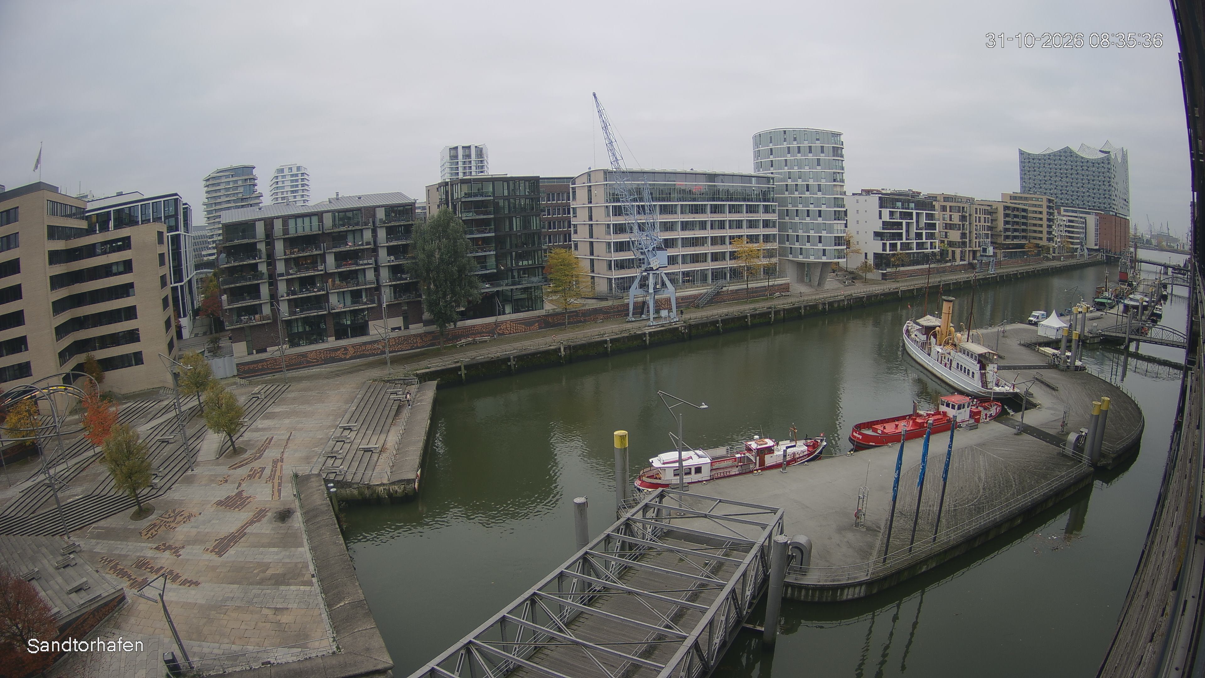 Archived image Webcam Harbour Hall Hamburg