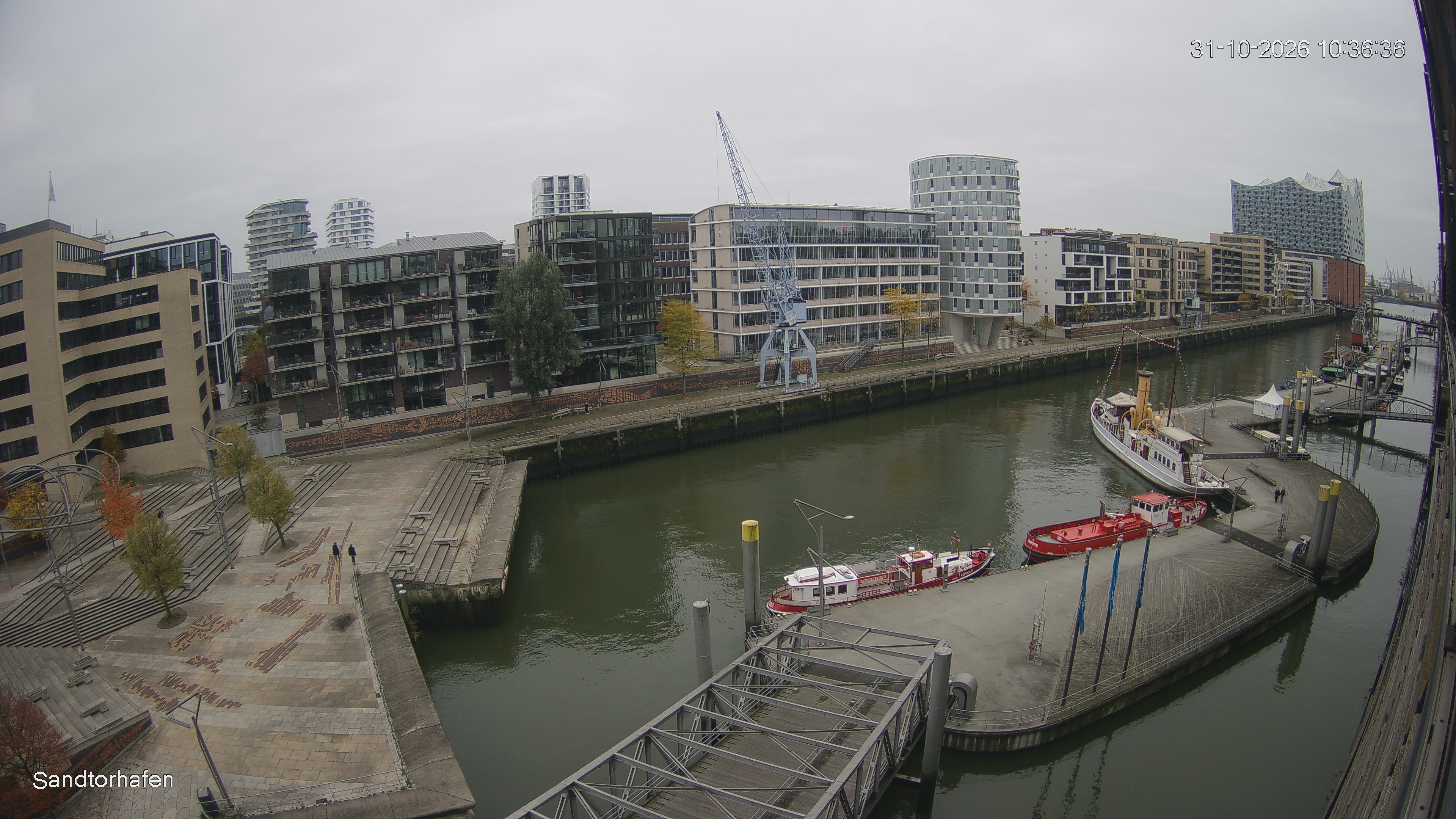 Archiv Foto Webcam Hamburg: HafenCity und Elbphilharmonie
