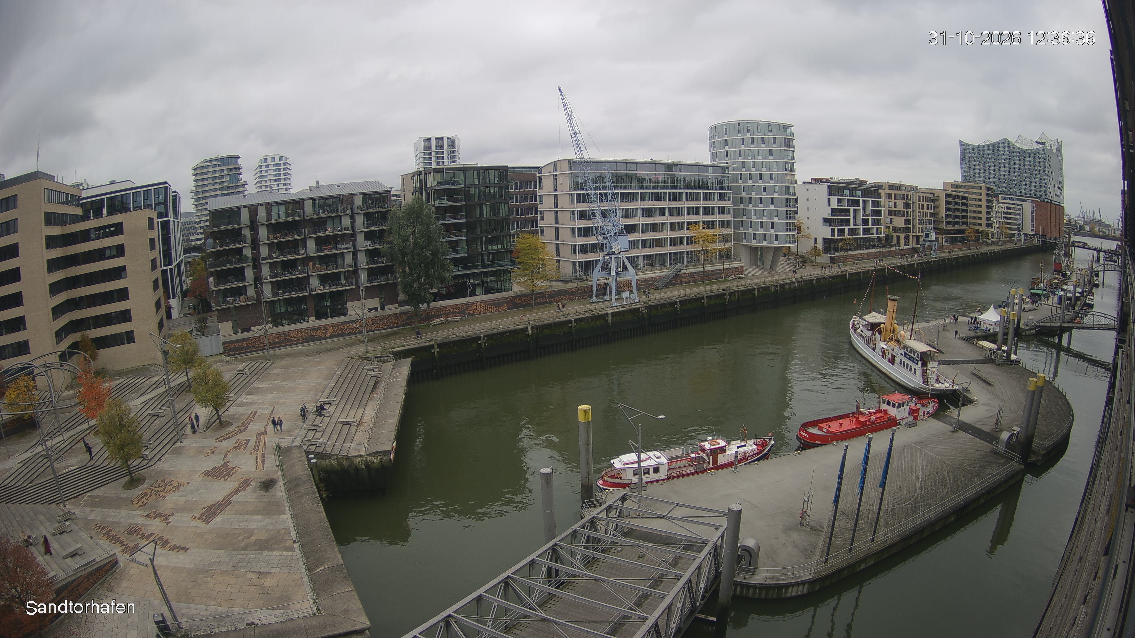 Archived image Webcam Harbour Hall Hamburg