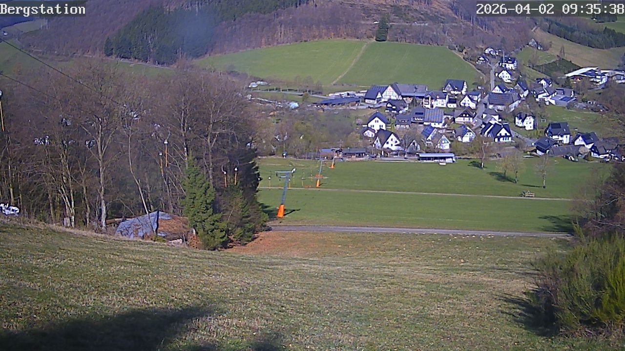Archived image Webcam View to Sellinghausen