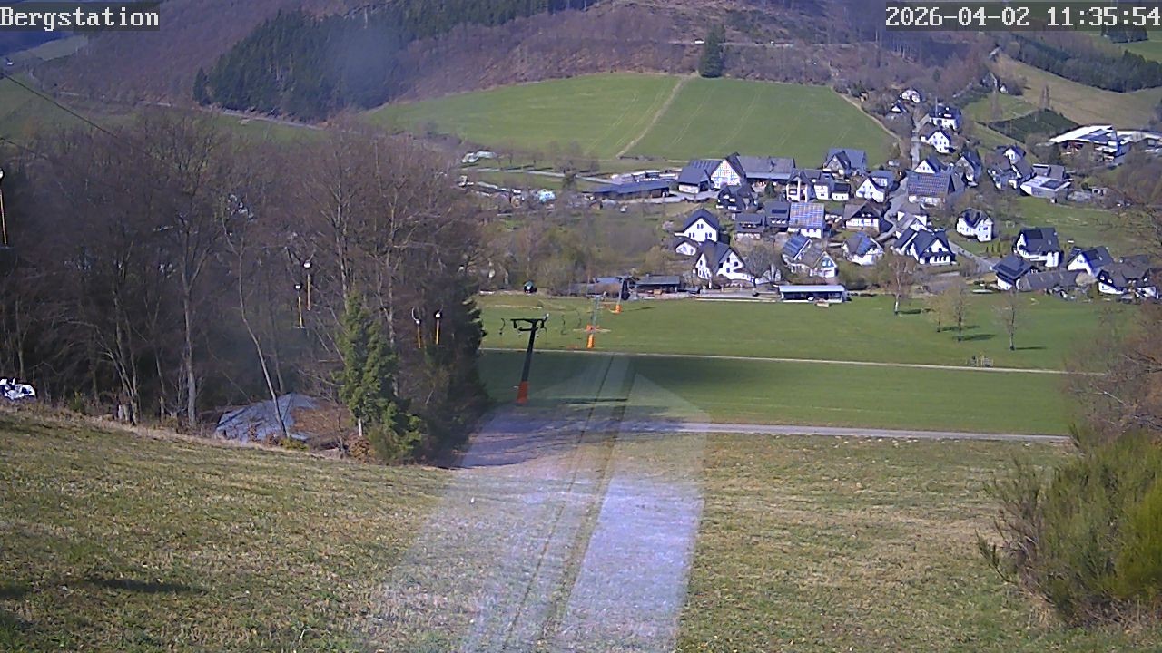 Archived image Webcam View to Sellinghausen