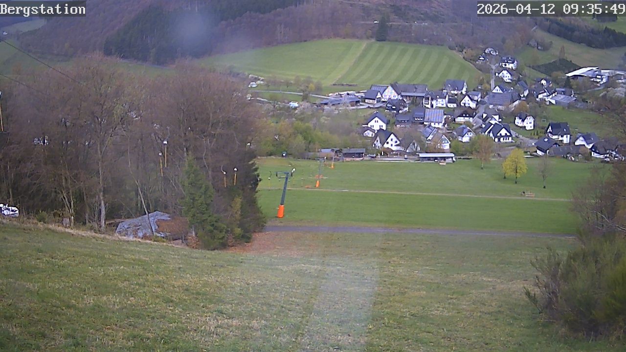 Archived image Webcam View to Sellinghausen