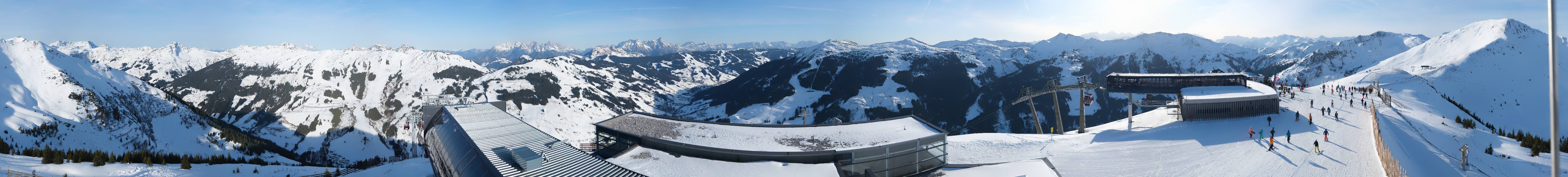 Archived image Webcam Zwölferkogel near Hinterglemm