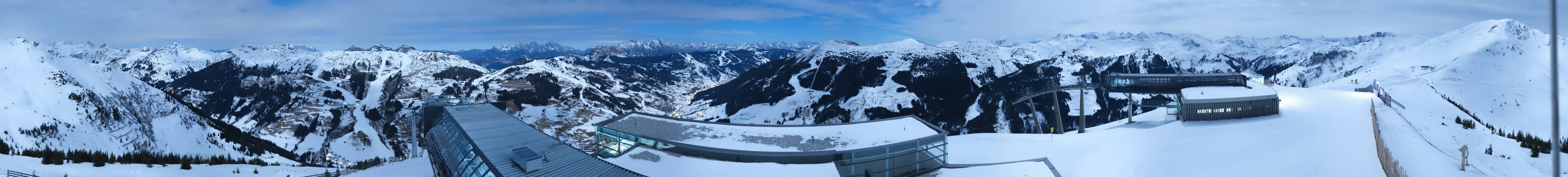 Archived image Webcam Zwölferkogel near Hinterglemm