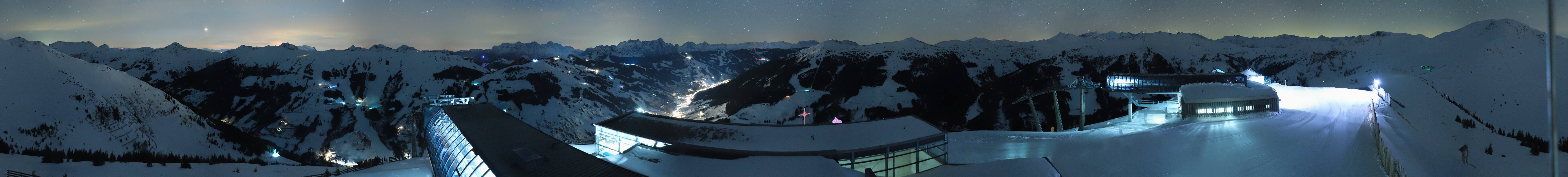 Archived image Webcam Zwölferkogel near Hinterglemm