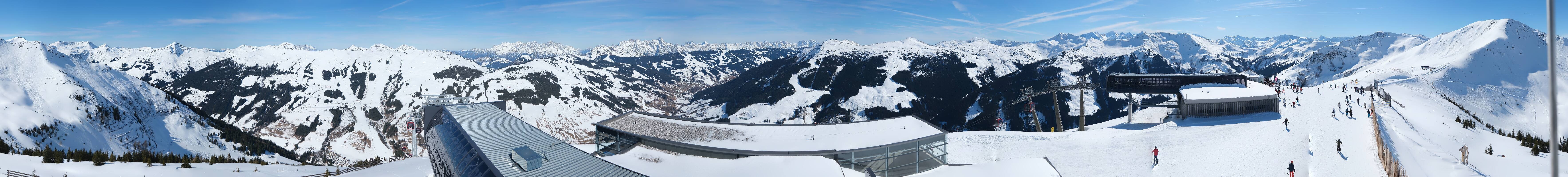 Archived image Webcam Zwölferkogel near Hinterglemm