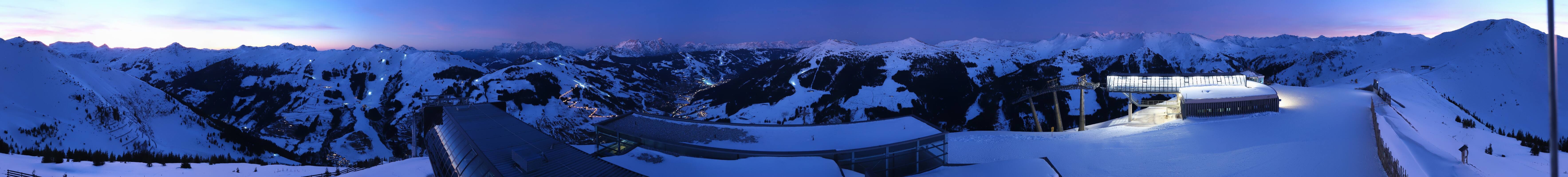 Archived image Webcam Zwölferkogel near Hinterglemm