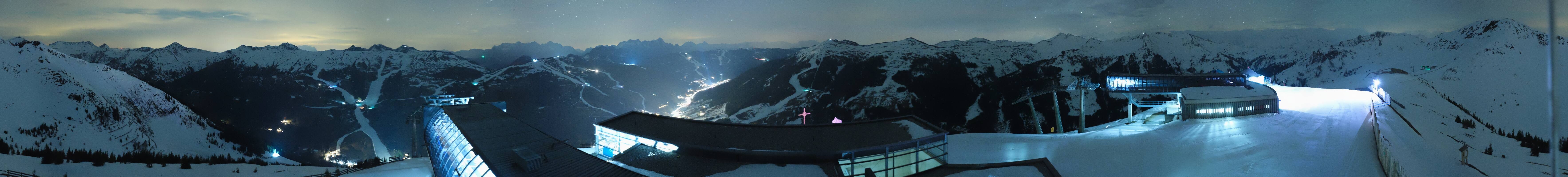 Archived image Webcam Zwölferkogel near Hinterglemm