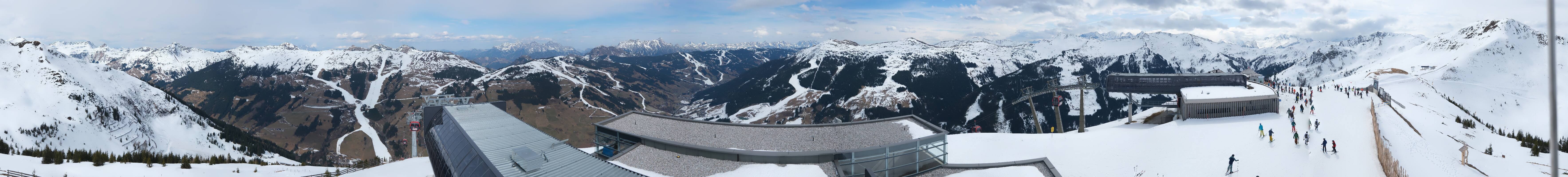 Archived image Webcam Zwölferkogel near Hinterglemm