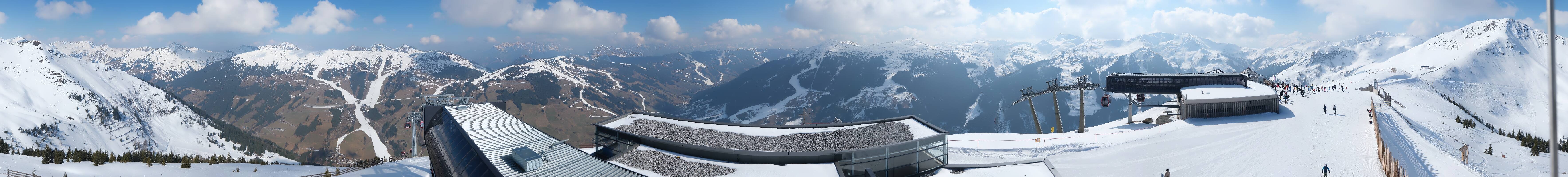 Archived image Webcam Zwölferkogel near Hinterglemm