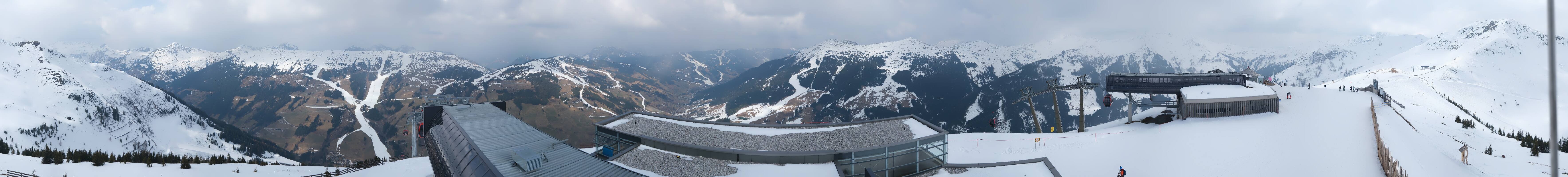 Archived image Webcam Zwölferkogel near Hinterglemm