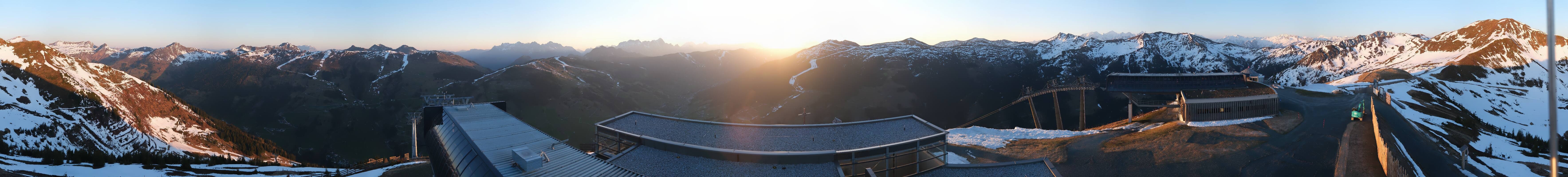 Archived image Webcam Zwölferkogel near Hinterglemm