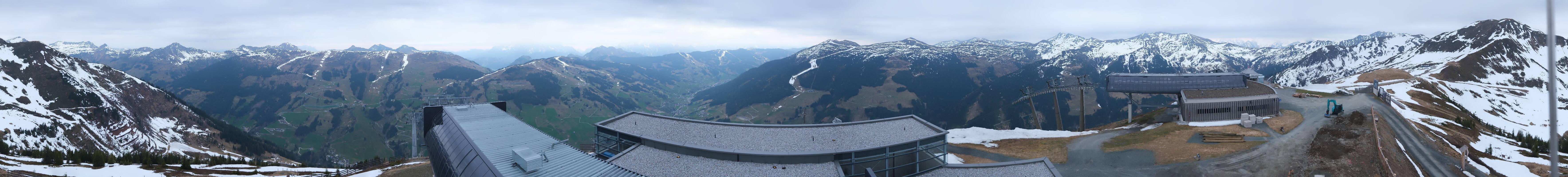 Archived image Webcam Zwölferkogel near Hinterglemm